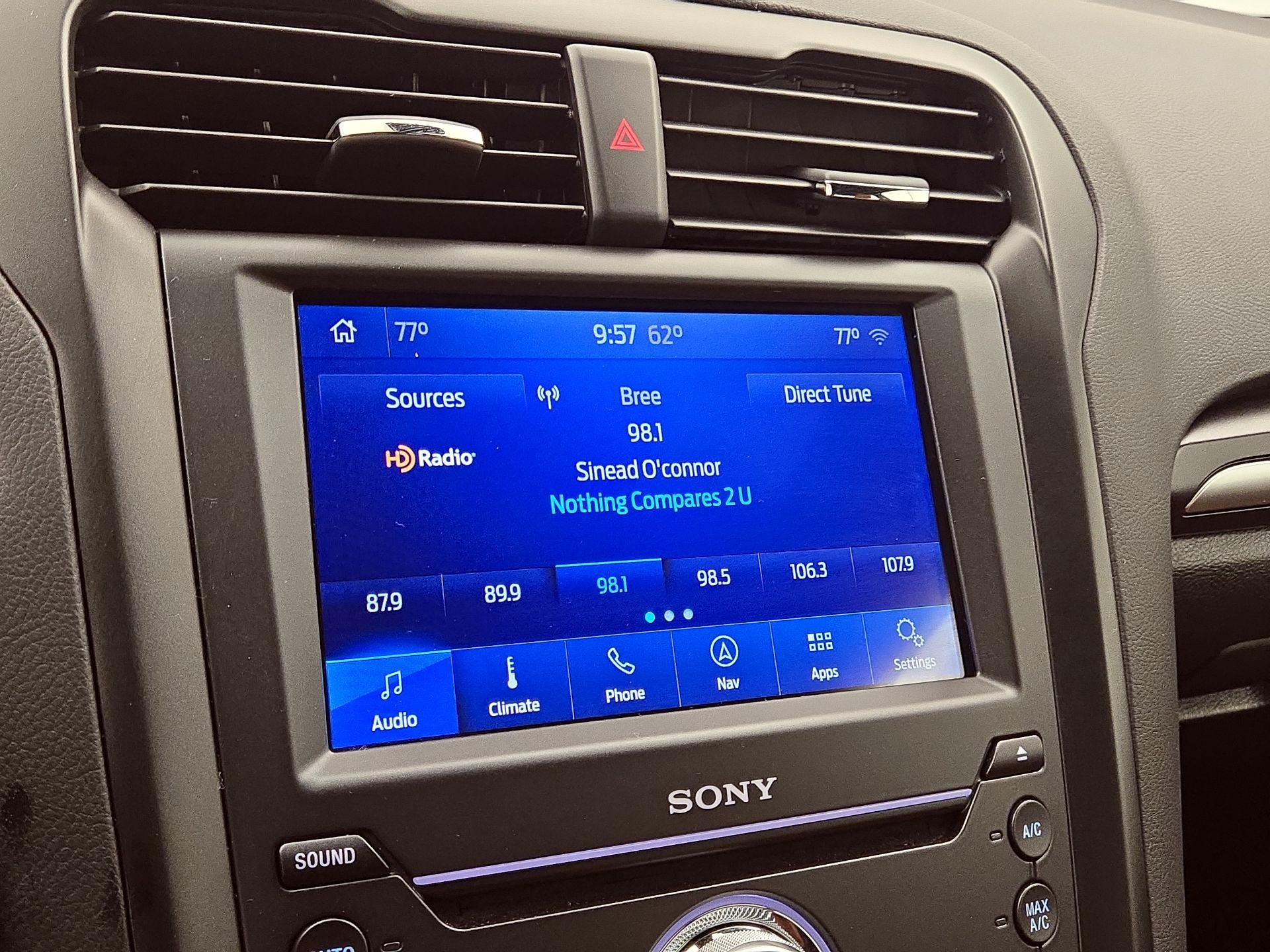 Thumbnail: 2020 Ford Fusion - 16