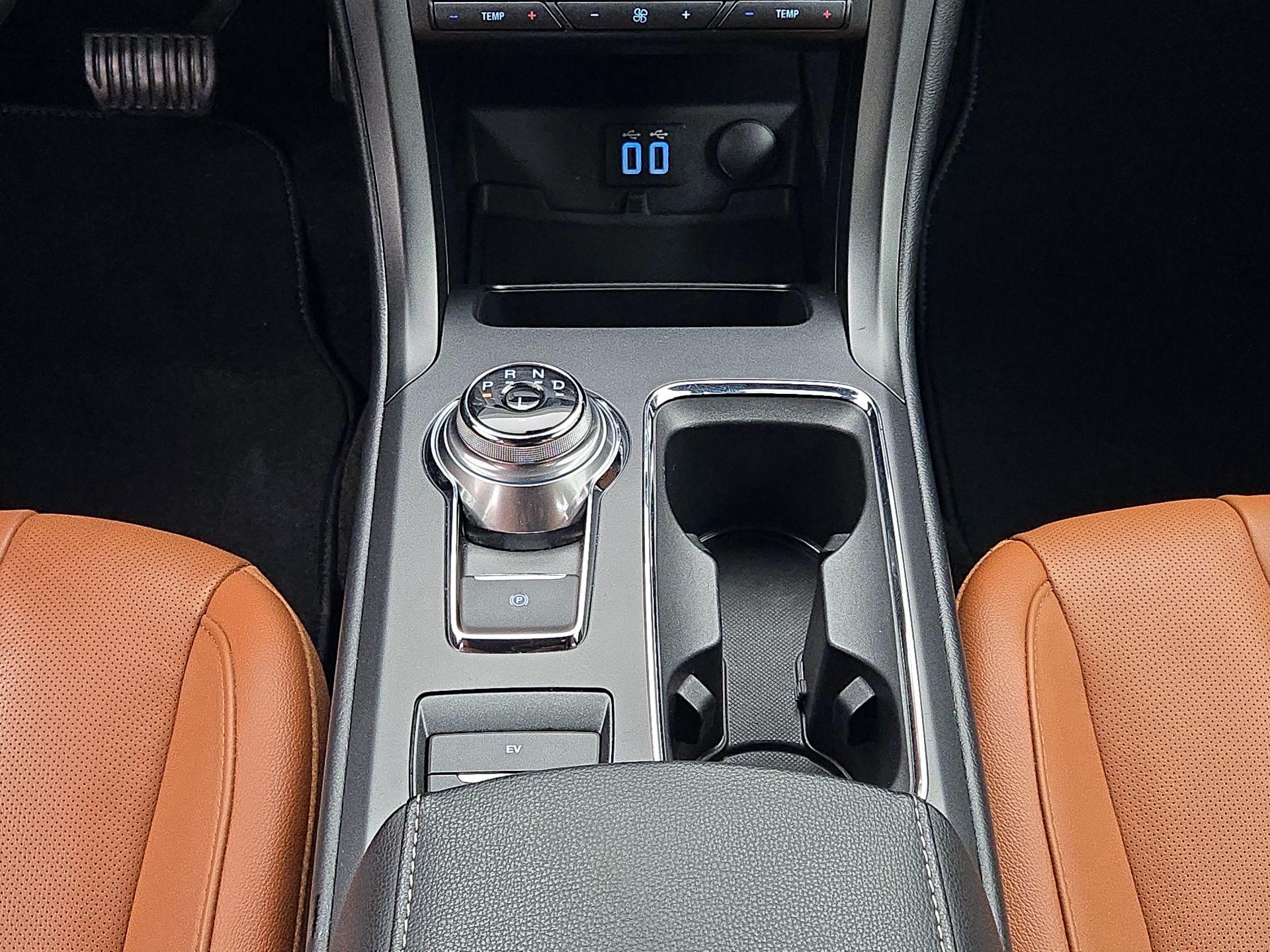 Thumbnail: 2020 Ford Fusion - 18