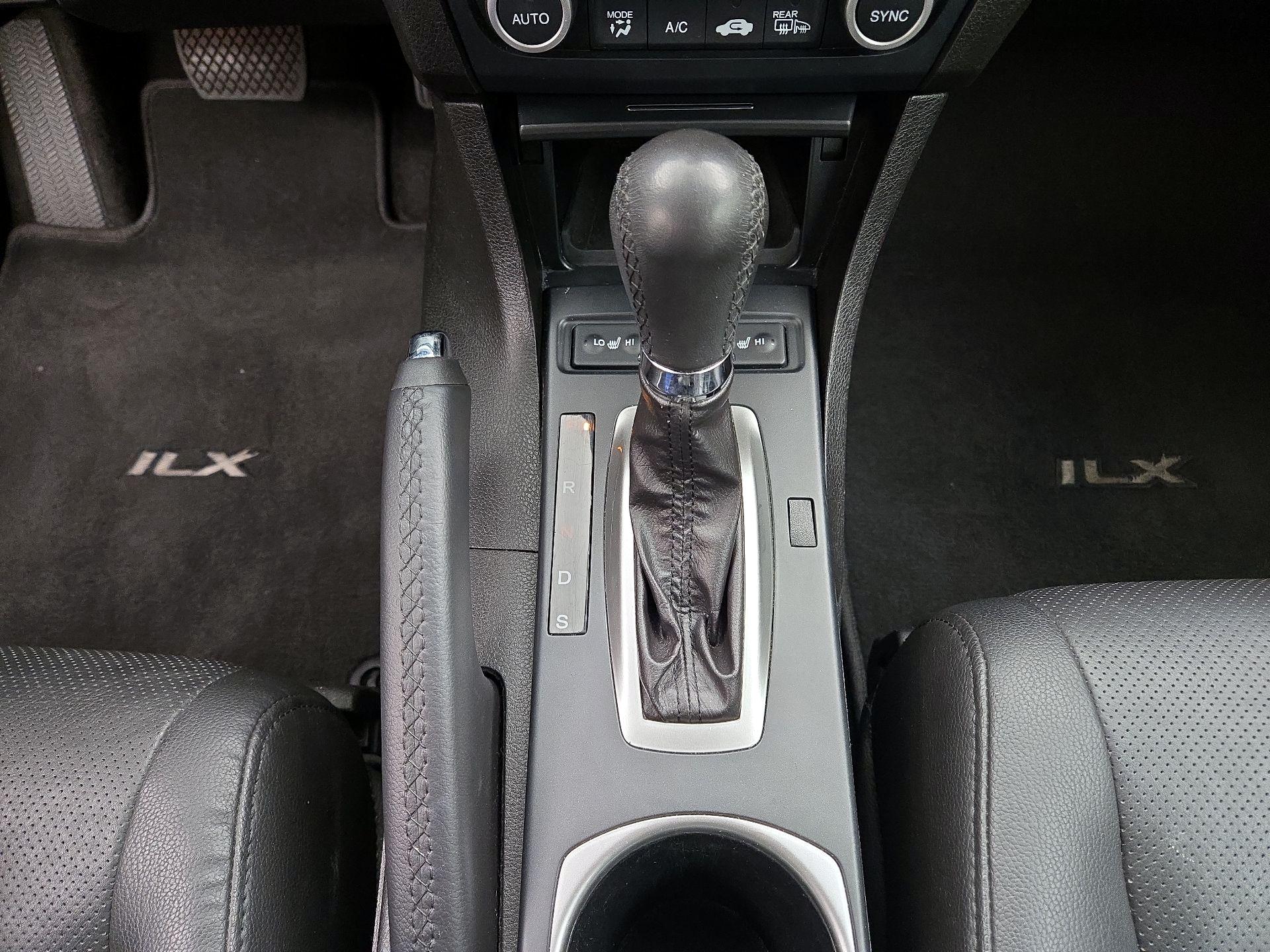 Thumbnail: 2016 Acura ILX - 17