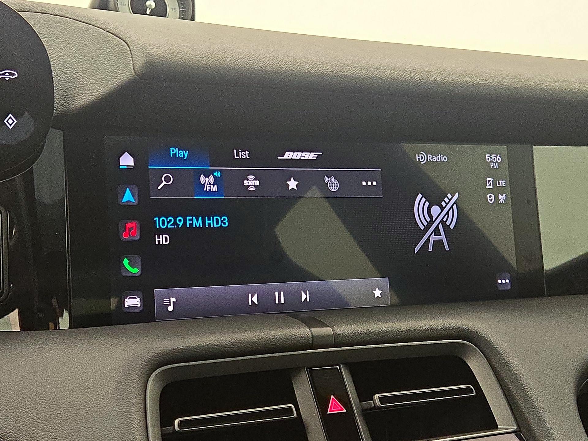 Thumbnail: 2023 Porsche Taycan - 16