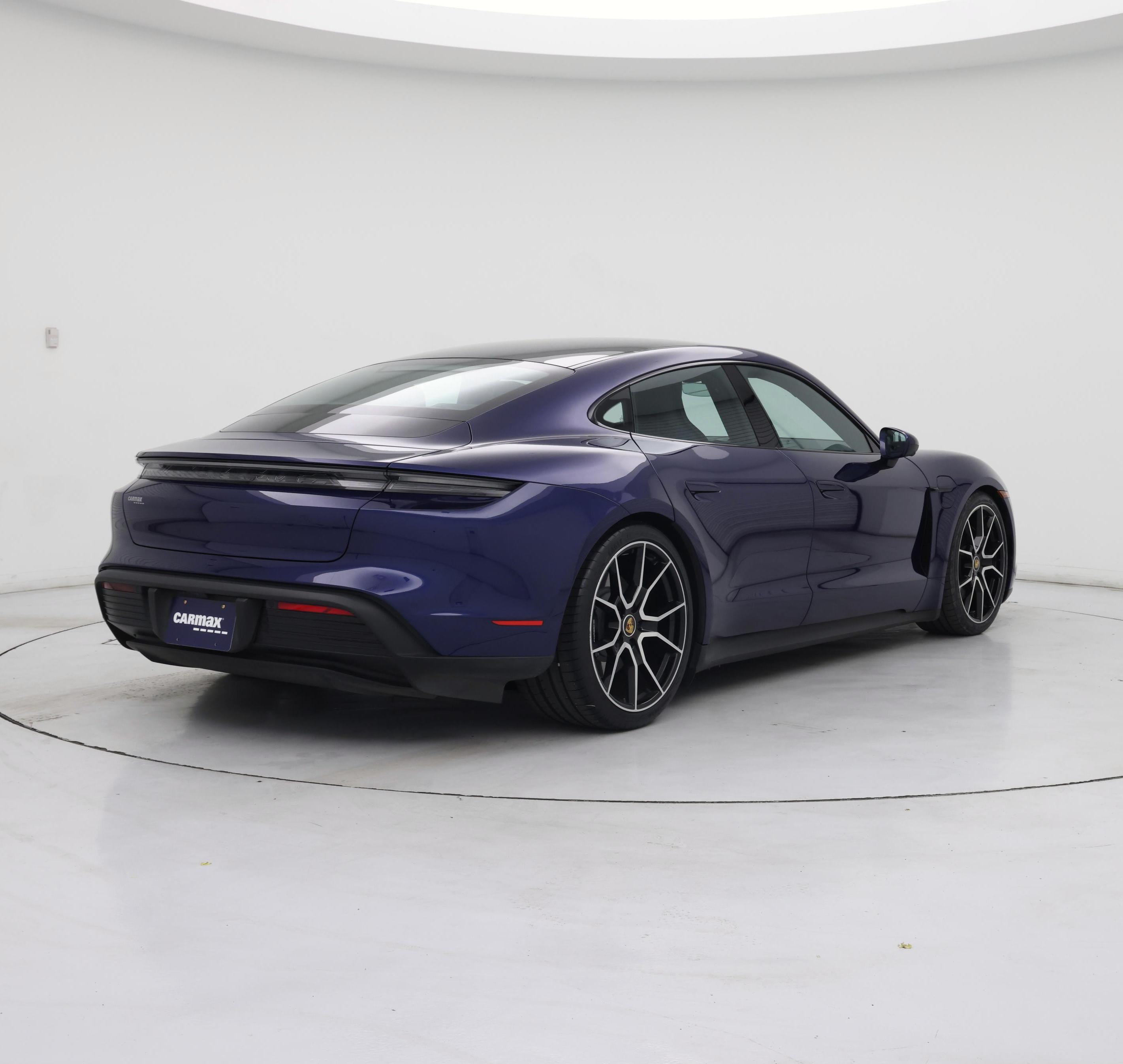 Thumbnail: 2023 Porsche Taycan - 8