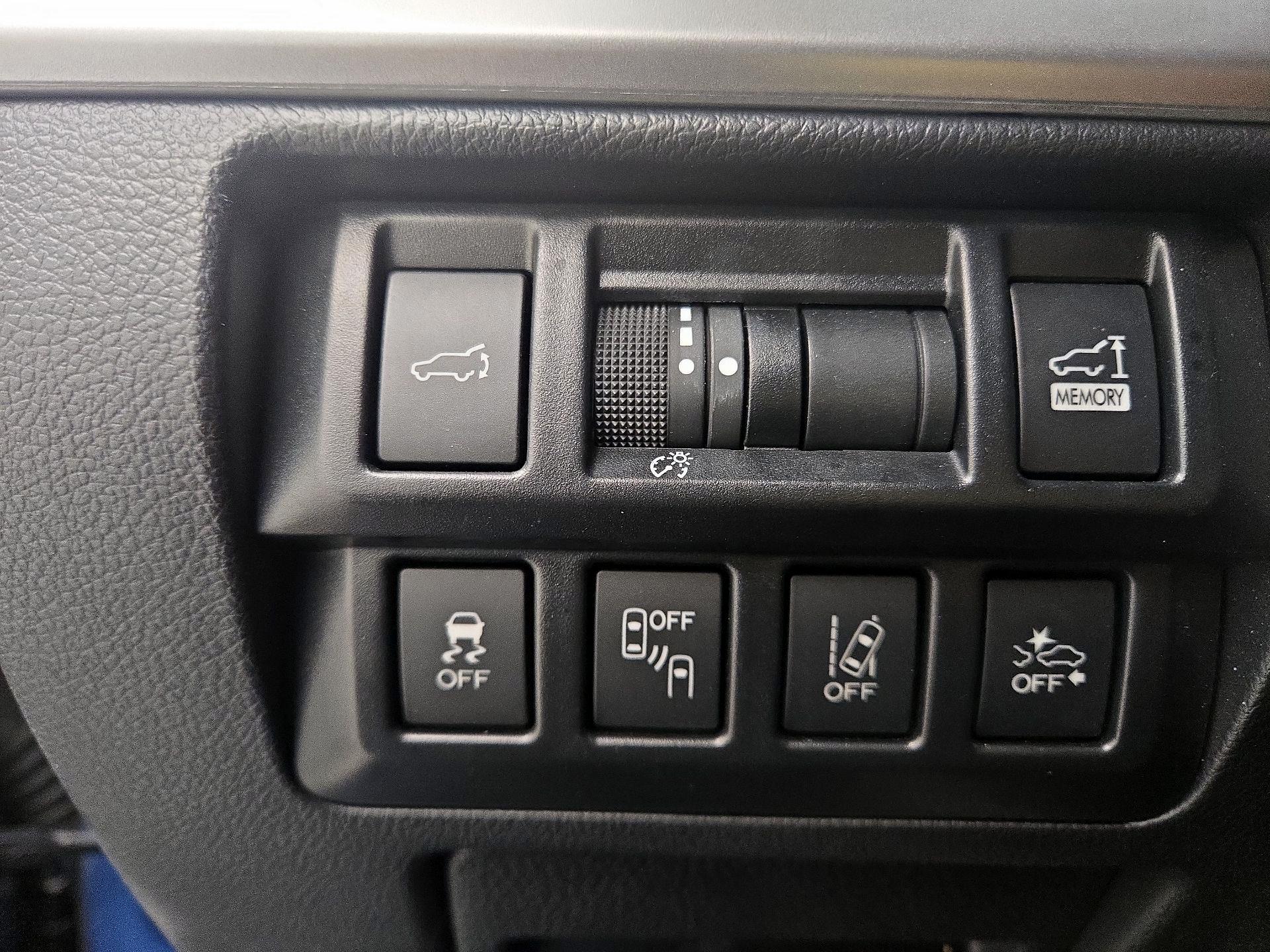 Thumbnail: 2019 Subaru Outback - 13