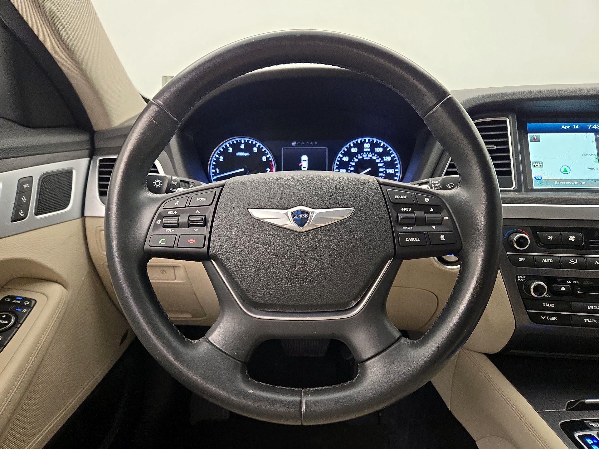 Thumbnail: 2015 Hyundai Genesis - 10