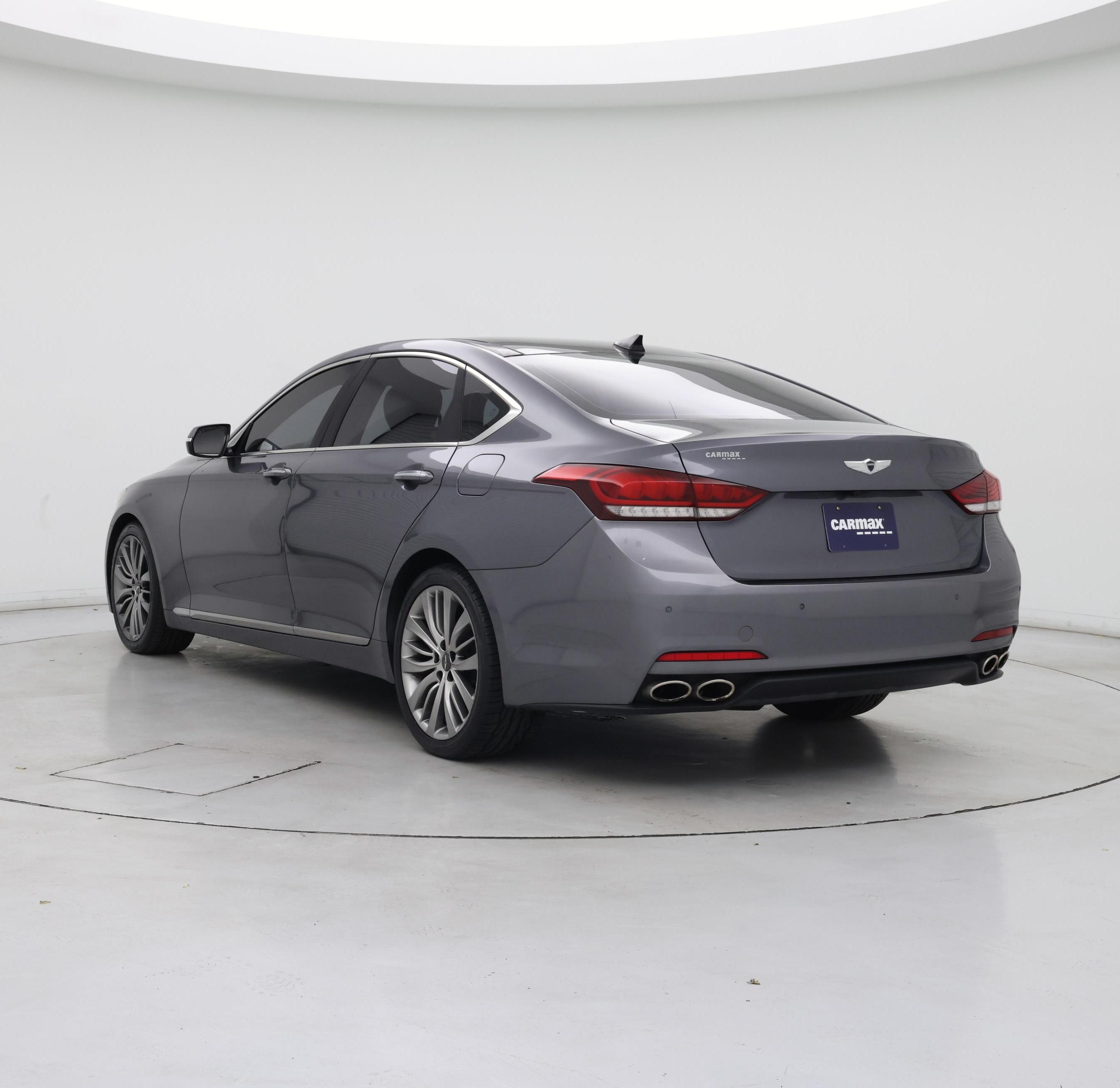 Thumbnail: 2015 Hyundai Genesis - 2