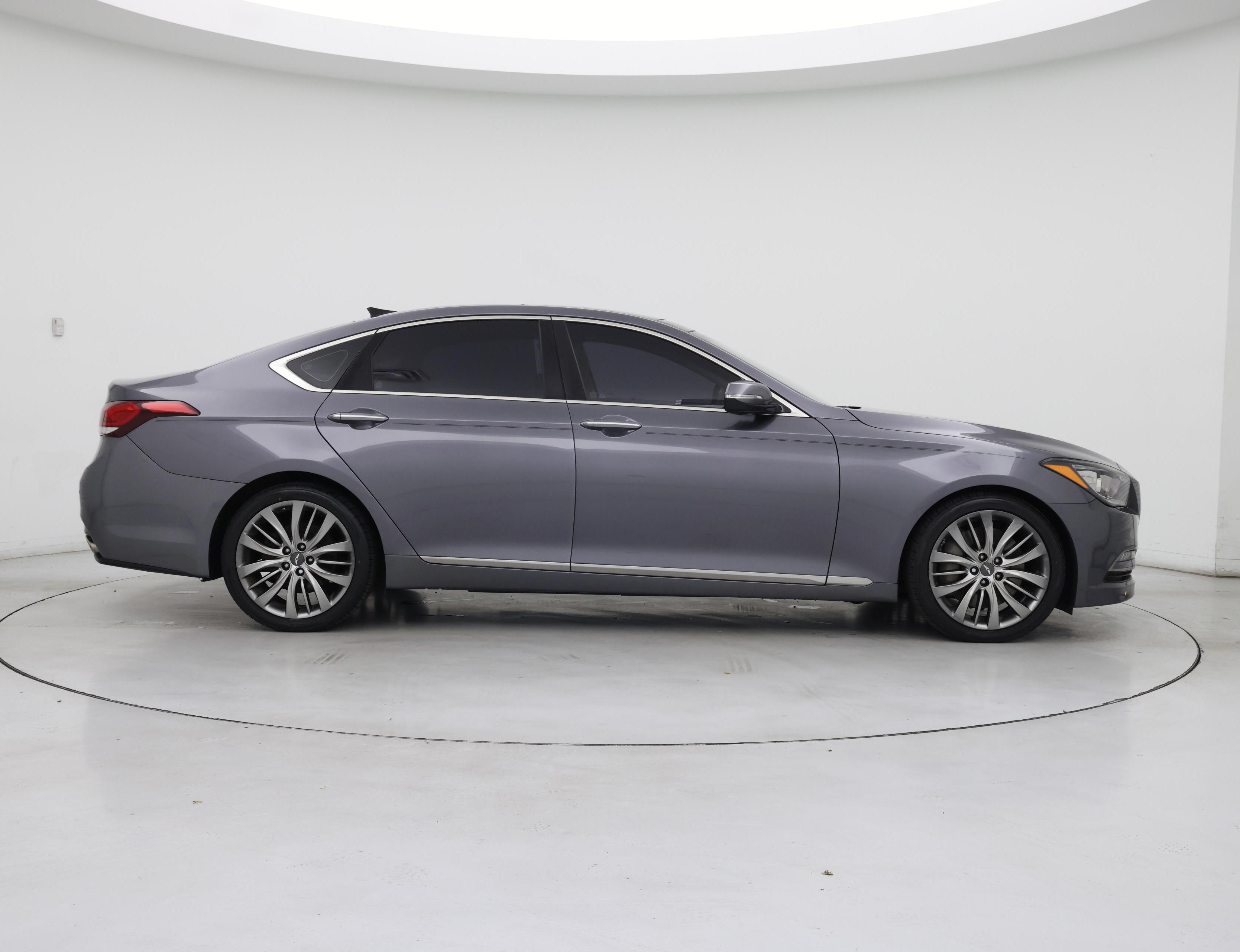 Thumbnail: 2015 Hyundai Genesis - 7