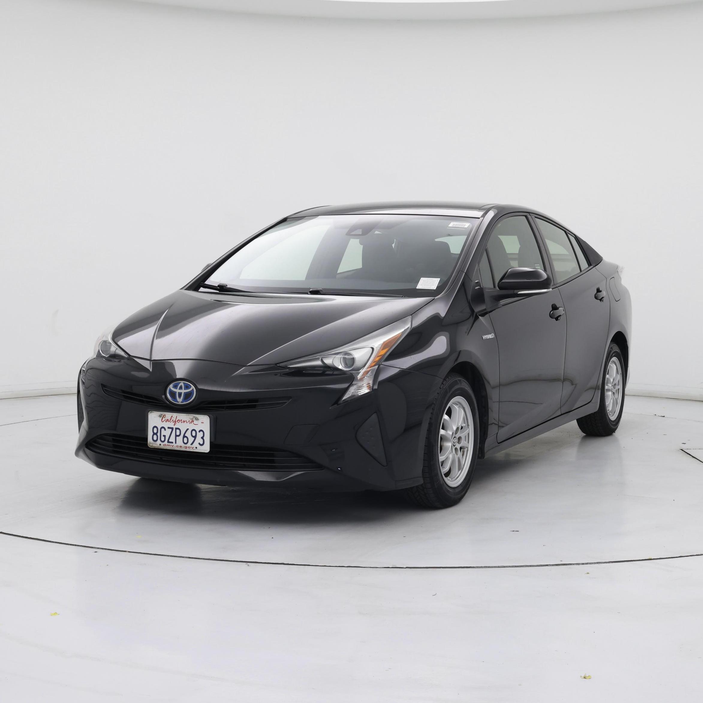 Thumbnail: 2018 Toyota Prius - 4