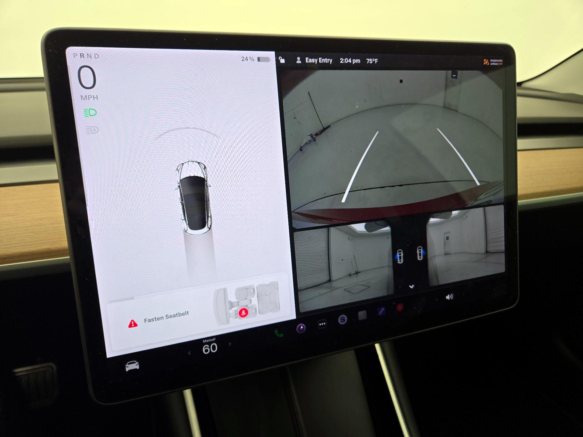 Thumbnail: 2019 Tesla Model 3 - 14