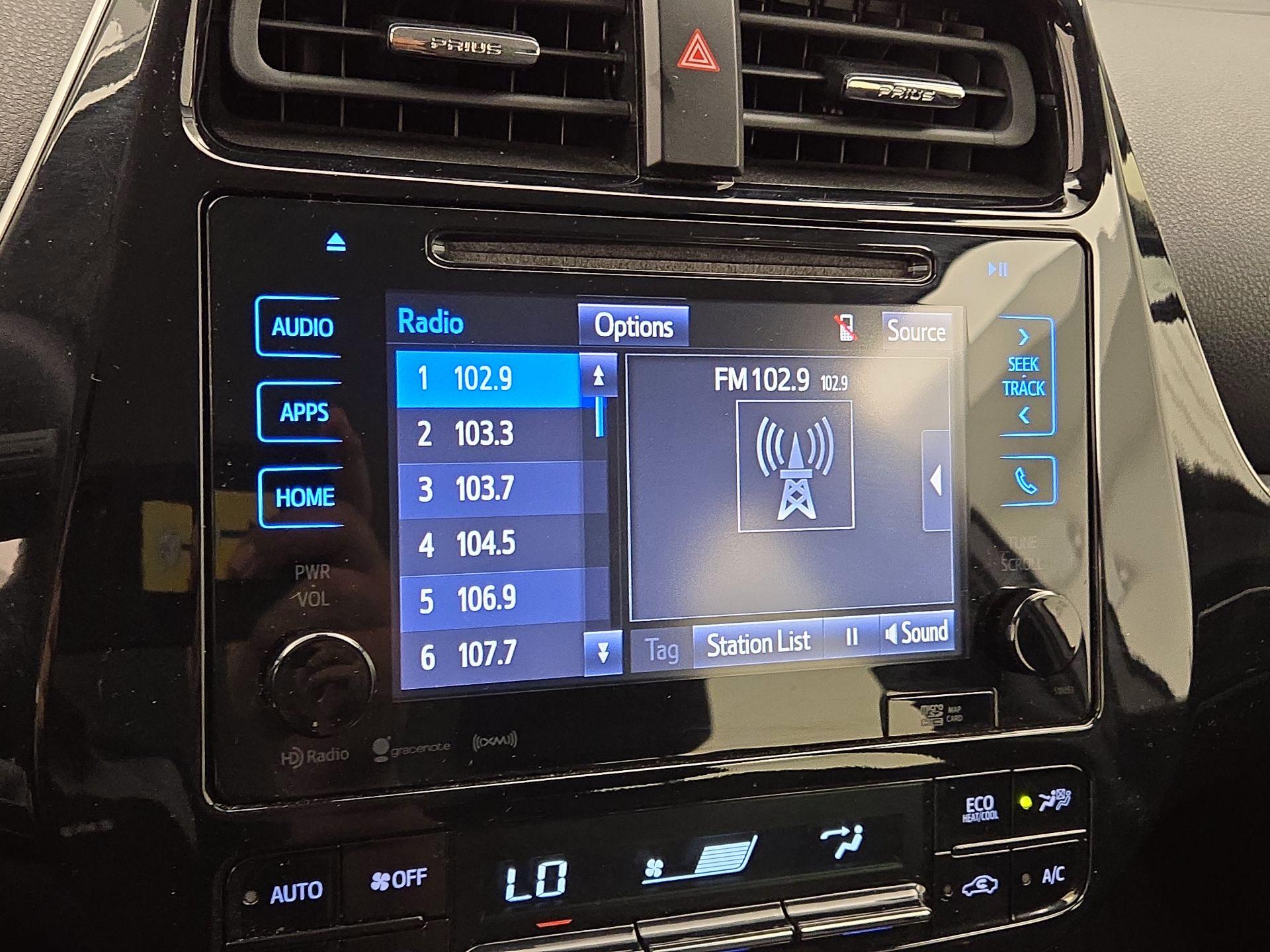 Thumbnail: 2017 Toyota Prius Prime - 16