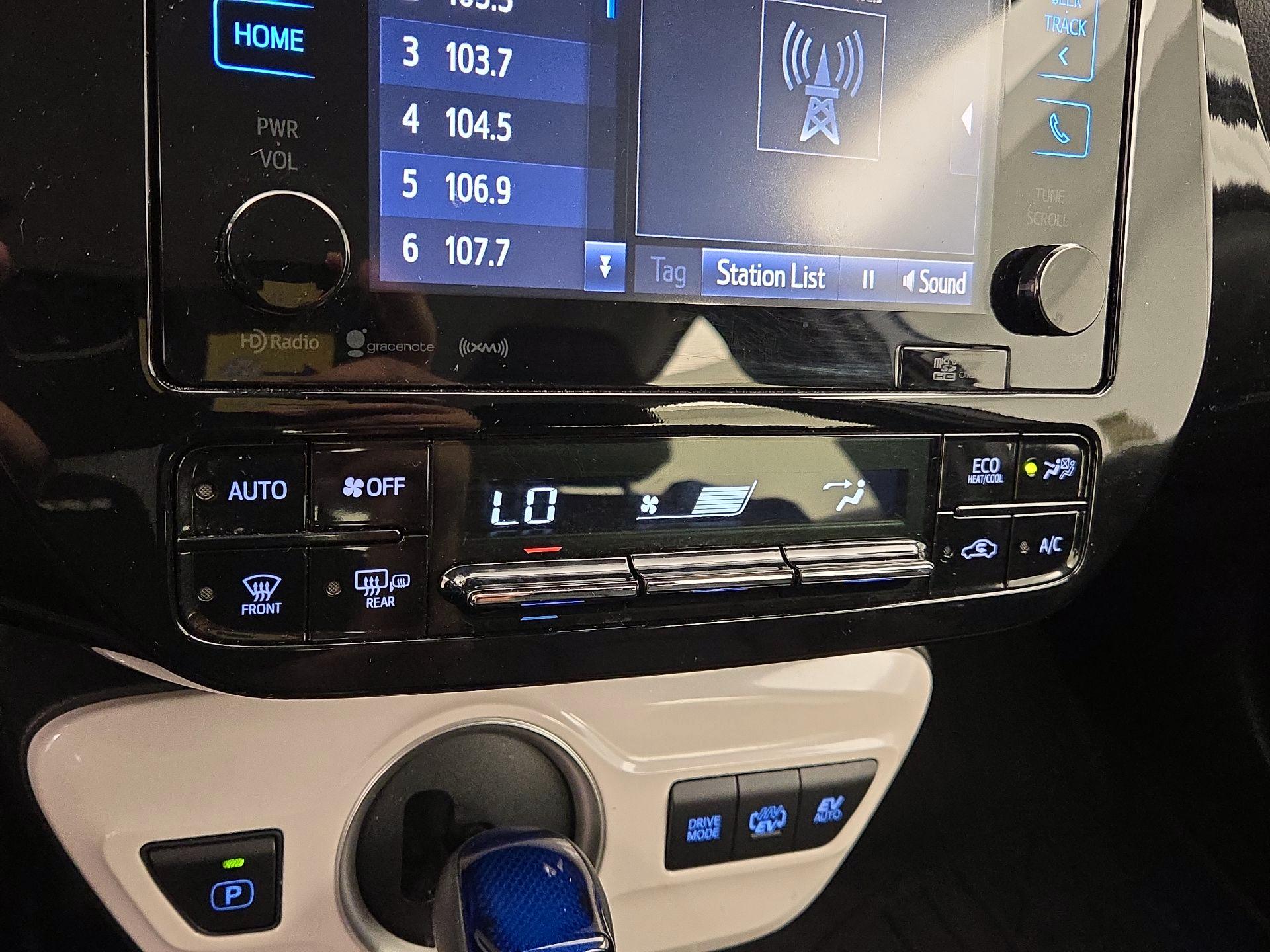 Thumbnail: 2017 Toyota Prius Prime - 17