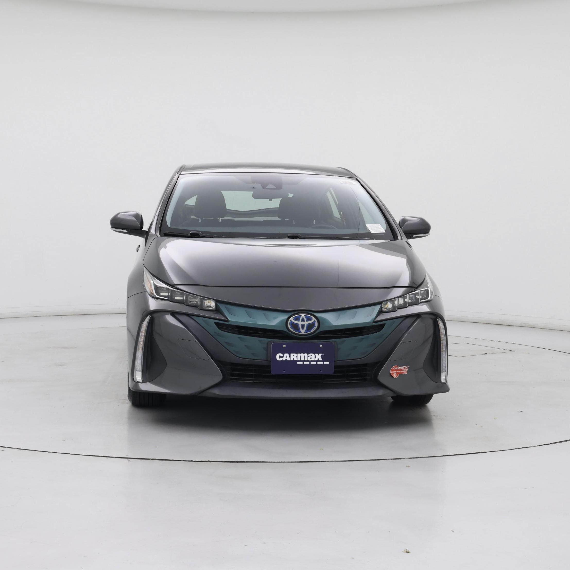 Thumbnail: 2017 Toyota Prius Prime - 5