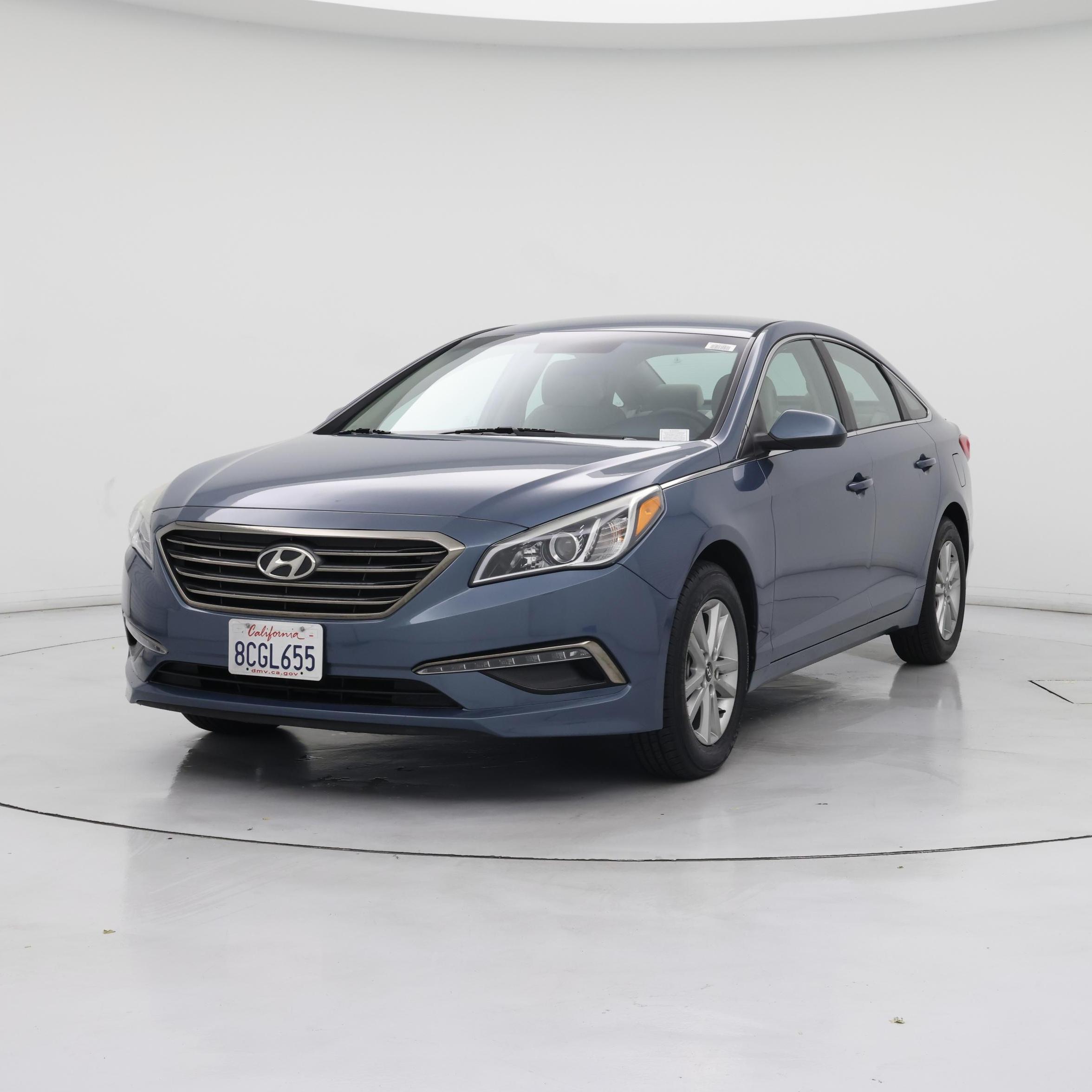 Thumbnail: 2015 Hyundai Sonata - 4