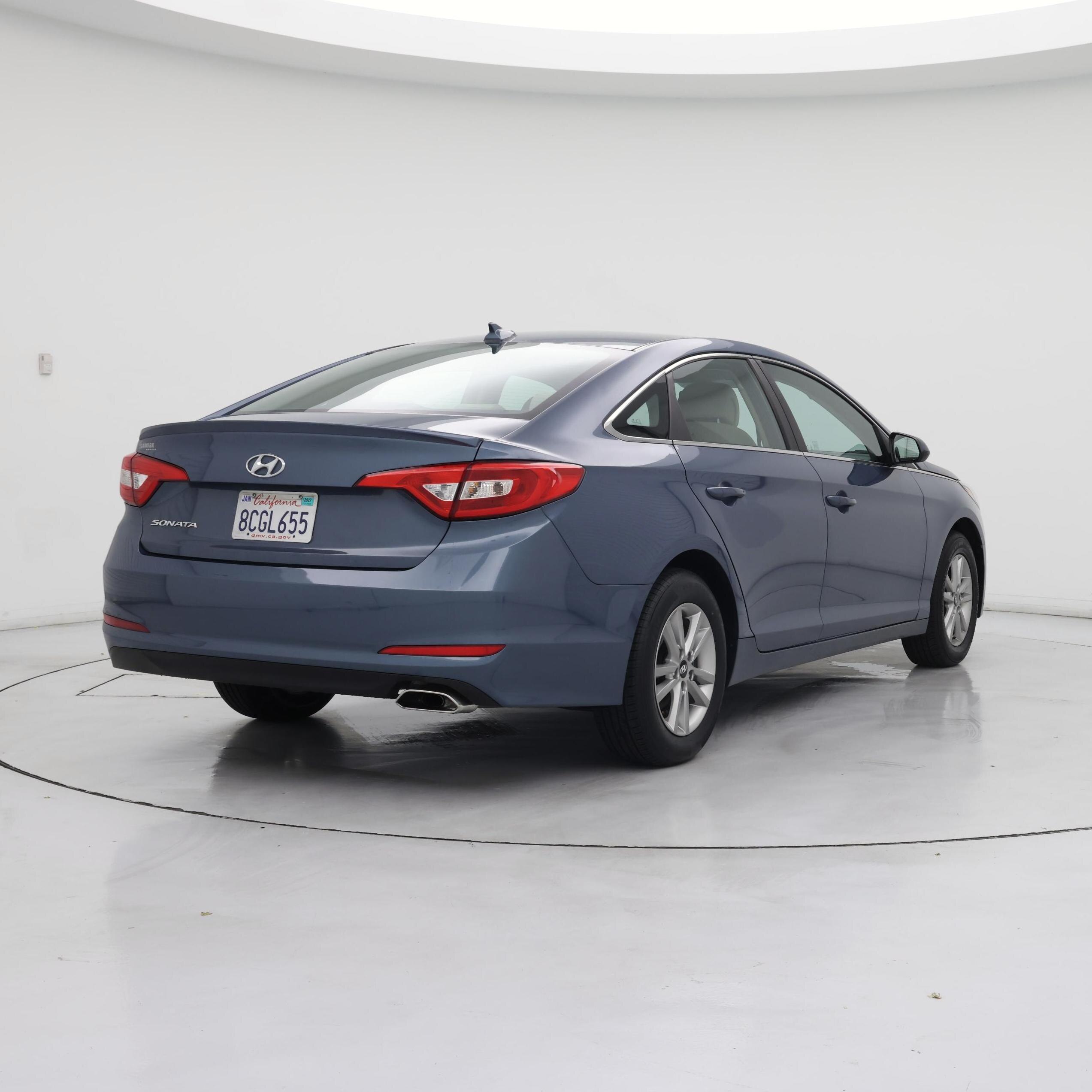 Thumbnail: 2015 Hyundai Sonata - 8
