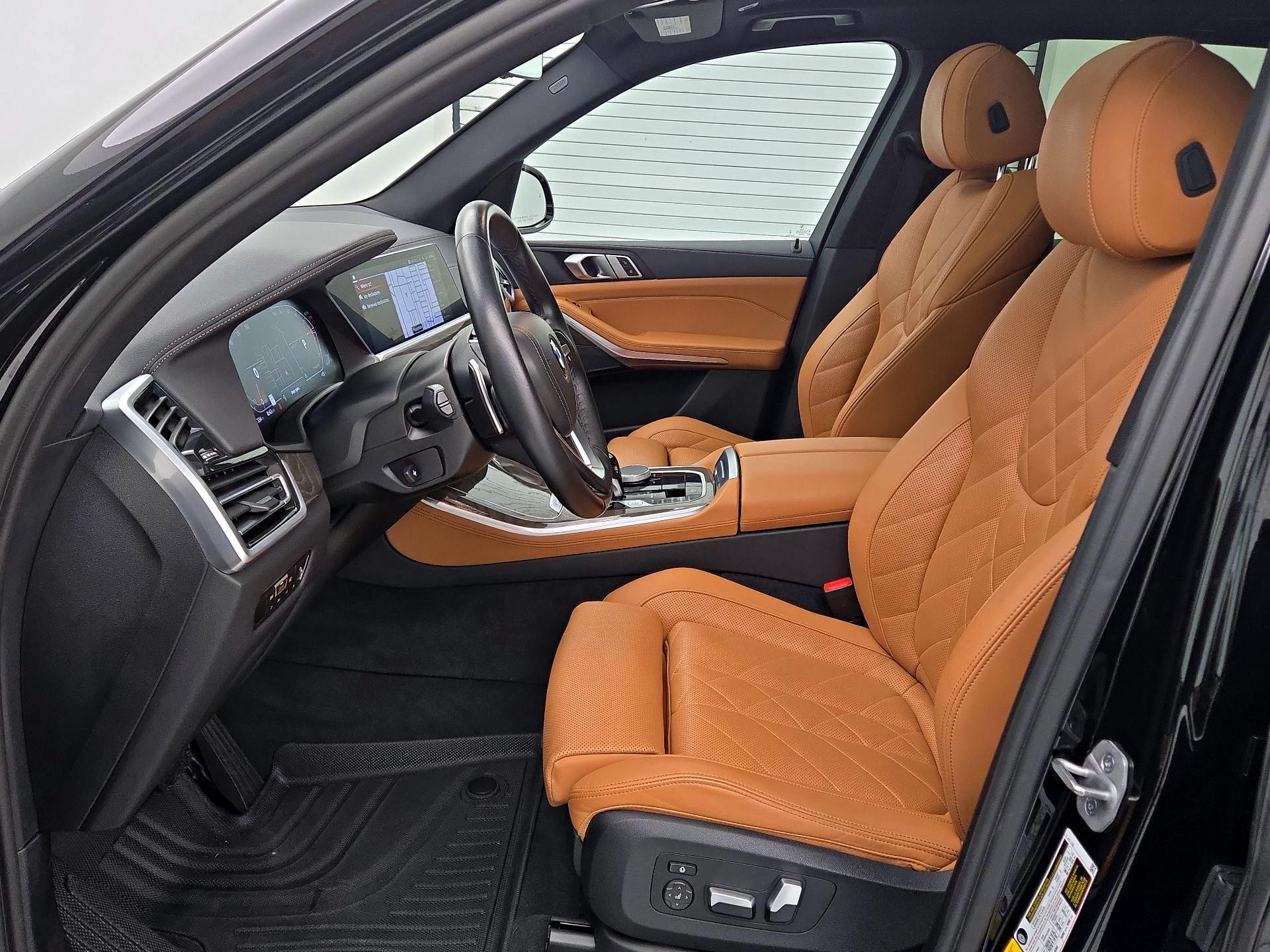 Thumbnail: 2023 BMW X5 - 11
