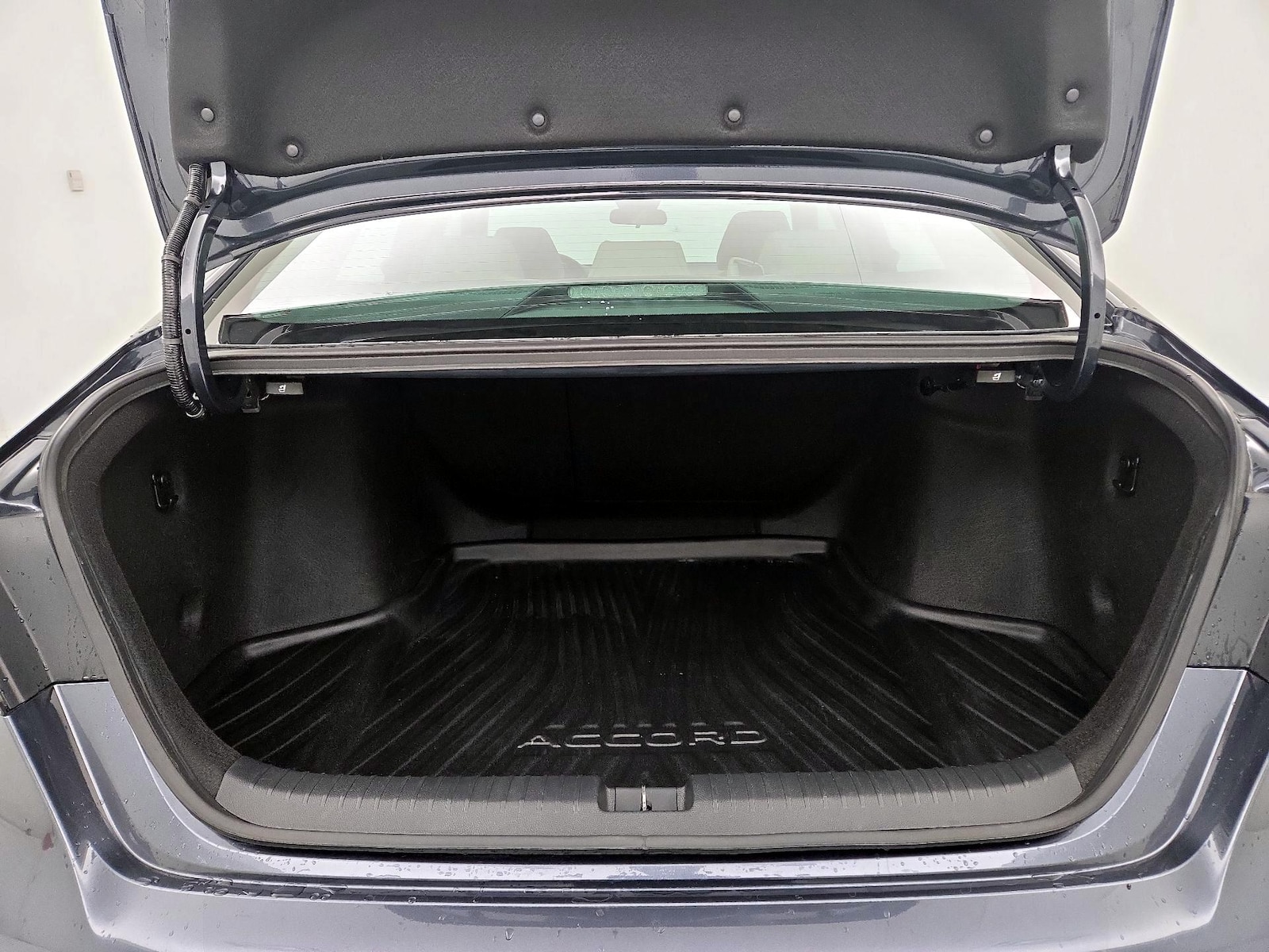 2024 Honda Accord EX - Photo 21