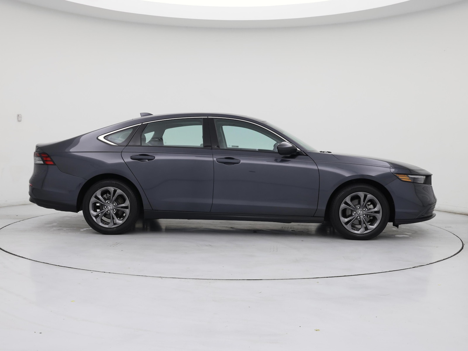 2024 Honda Accord EX - Photo 8