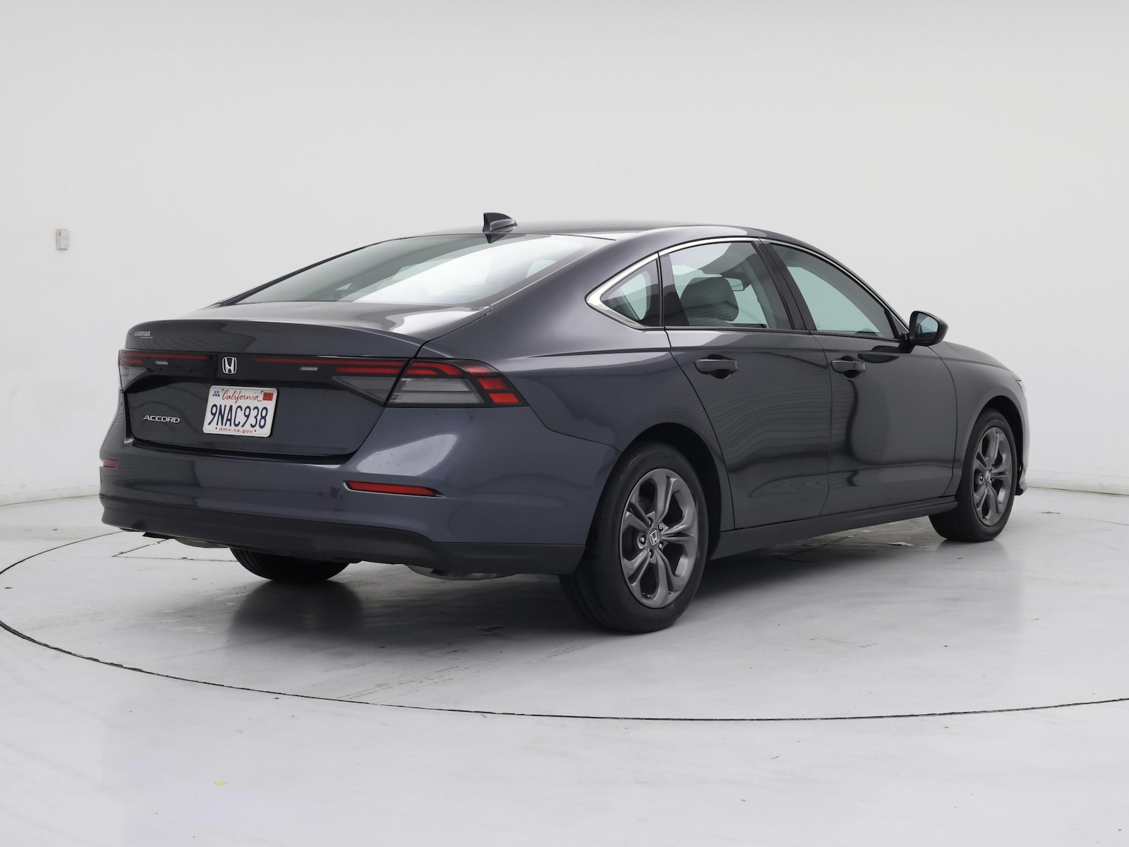 2024 Honda Accord EX - Photo 9