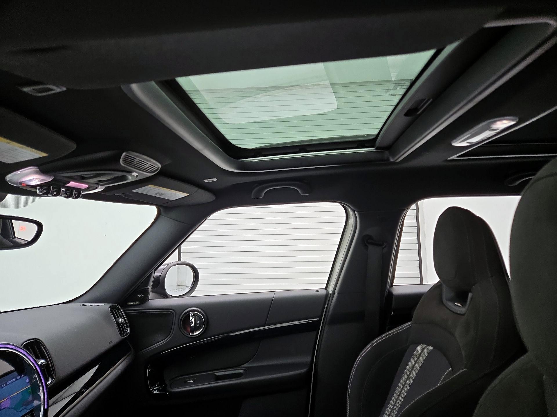 Thumbnail: 2021 MINI Cooper Countryman - 20