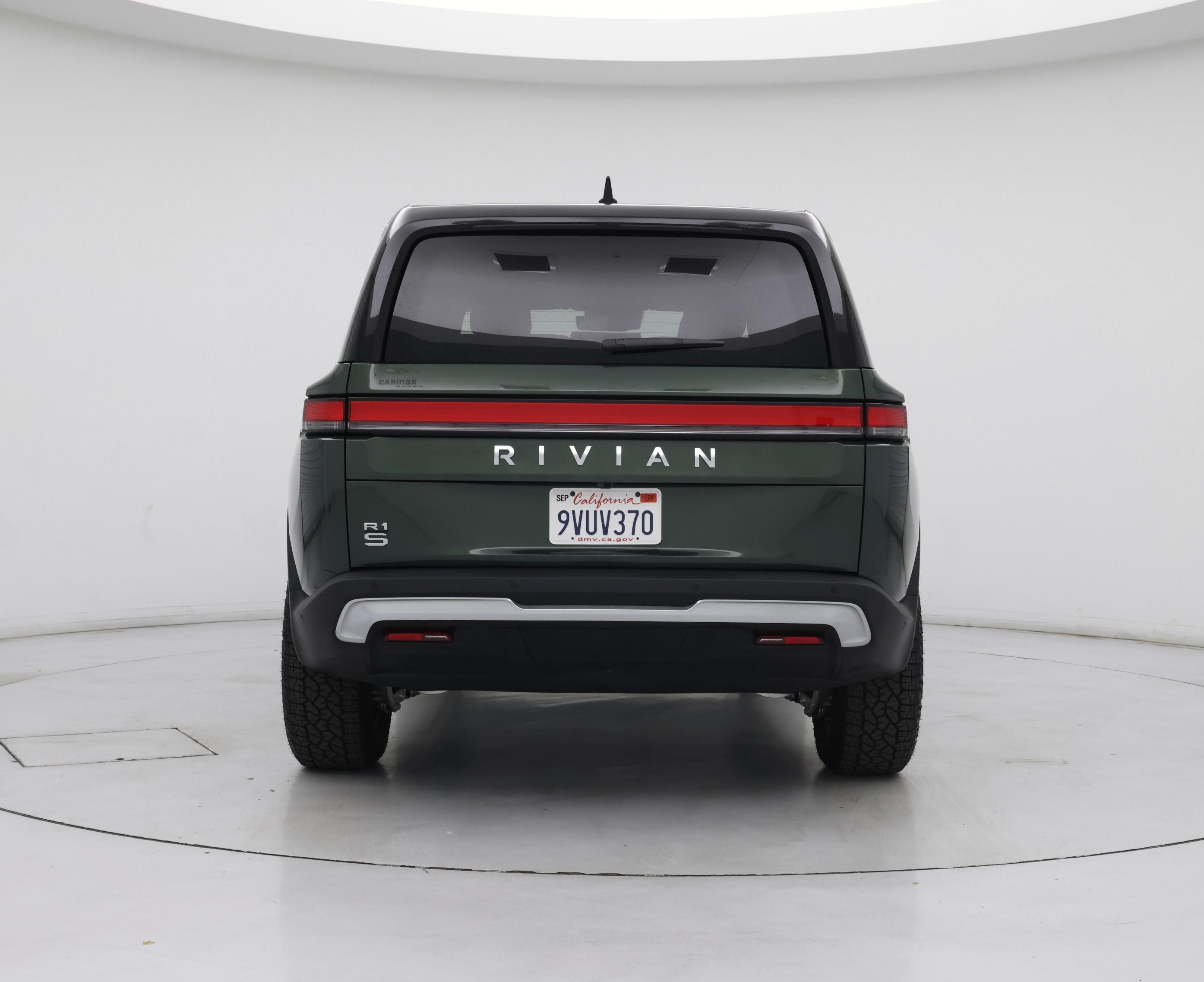 Thumbnail: 2026 Rivian R1S - 6