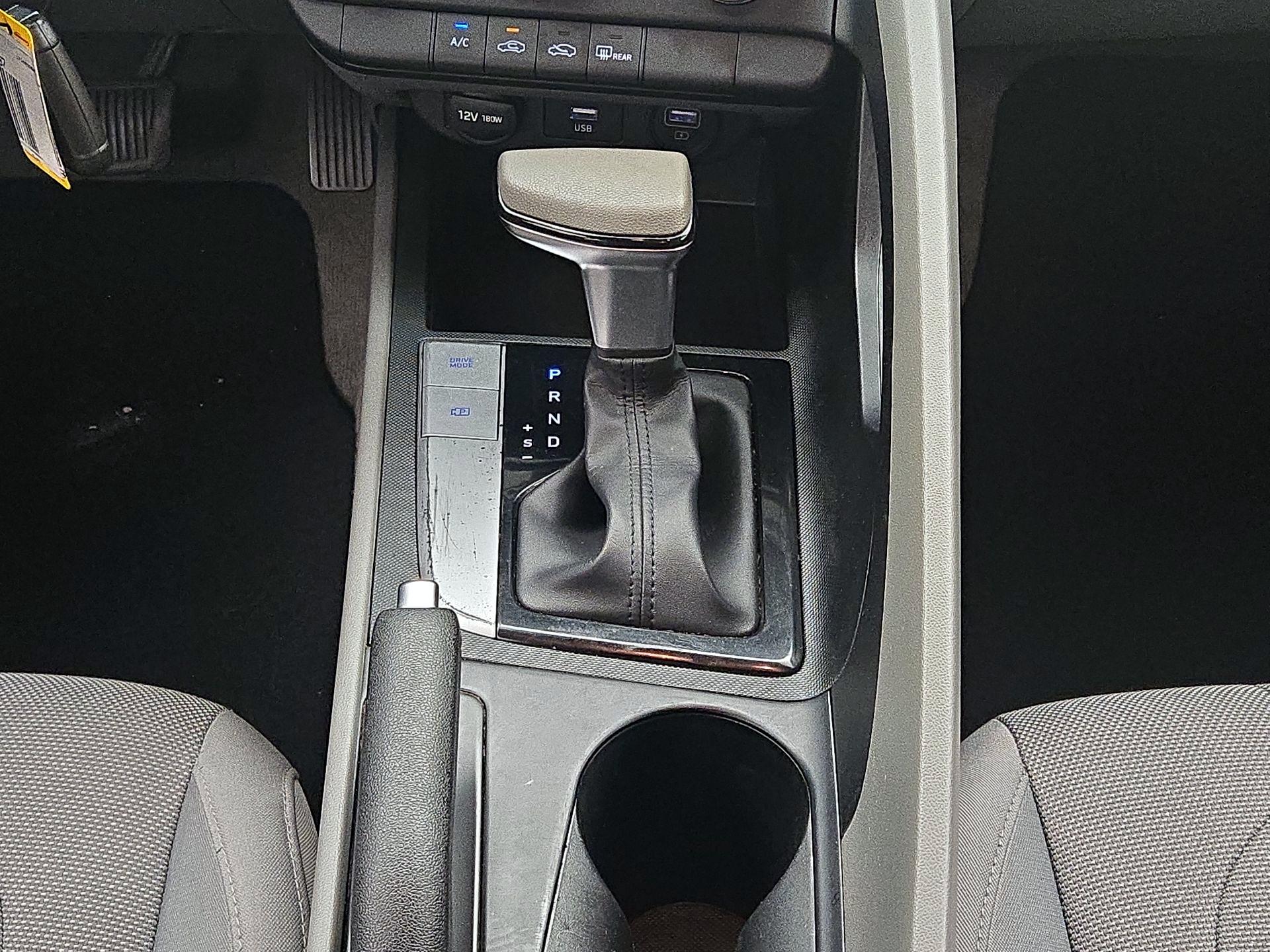 Thumbnail: 2021 Hyundai Elantra - 17