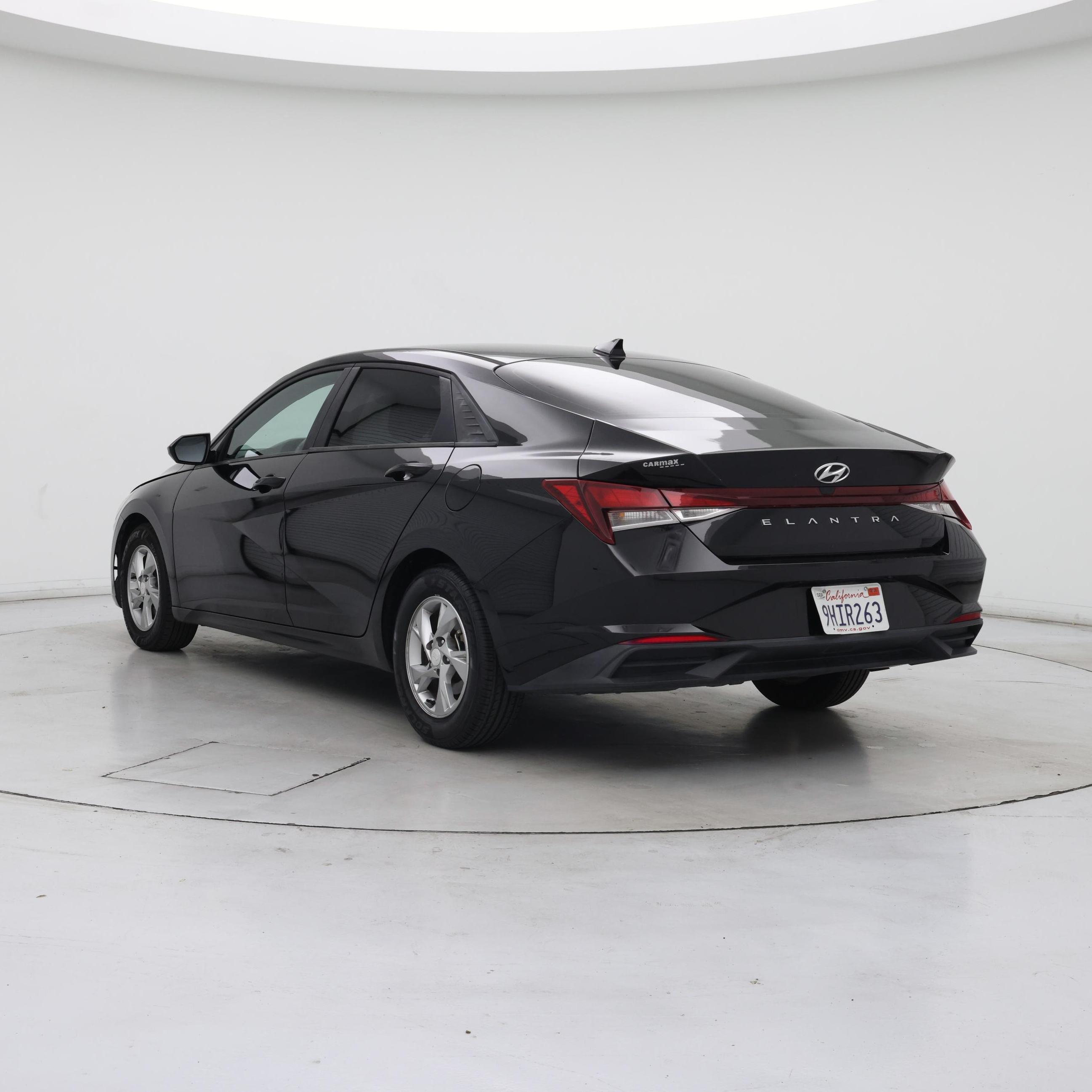 Thumbnail: 2021 Hyundai Elantra - 2
