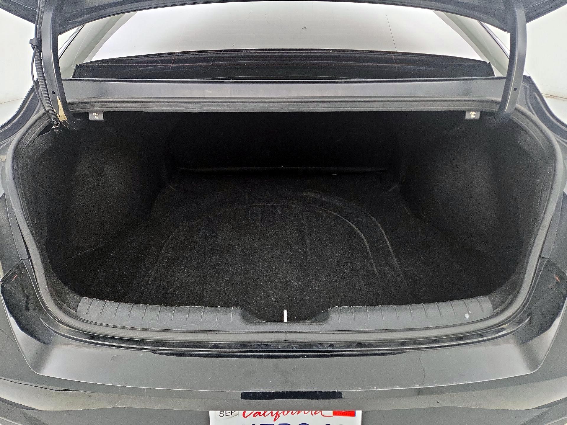 Thumbnail: 2021 Hyundai Elantra - 20