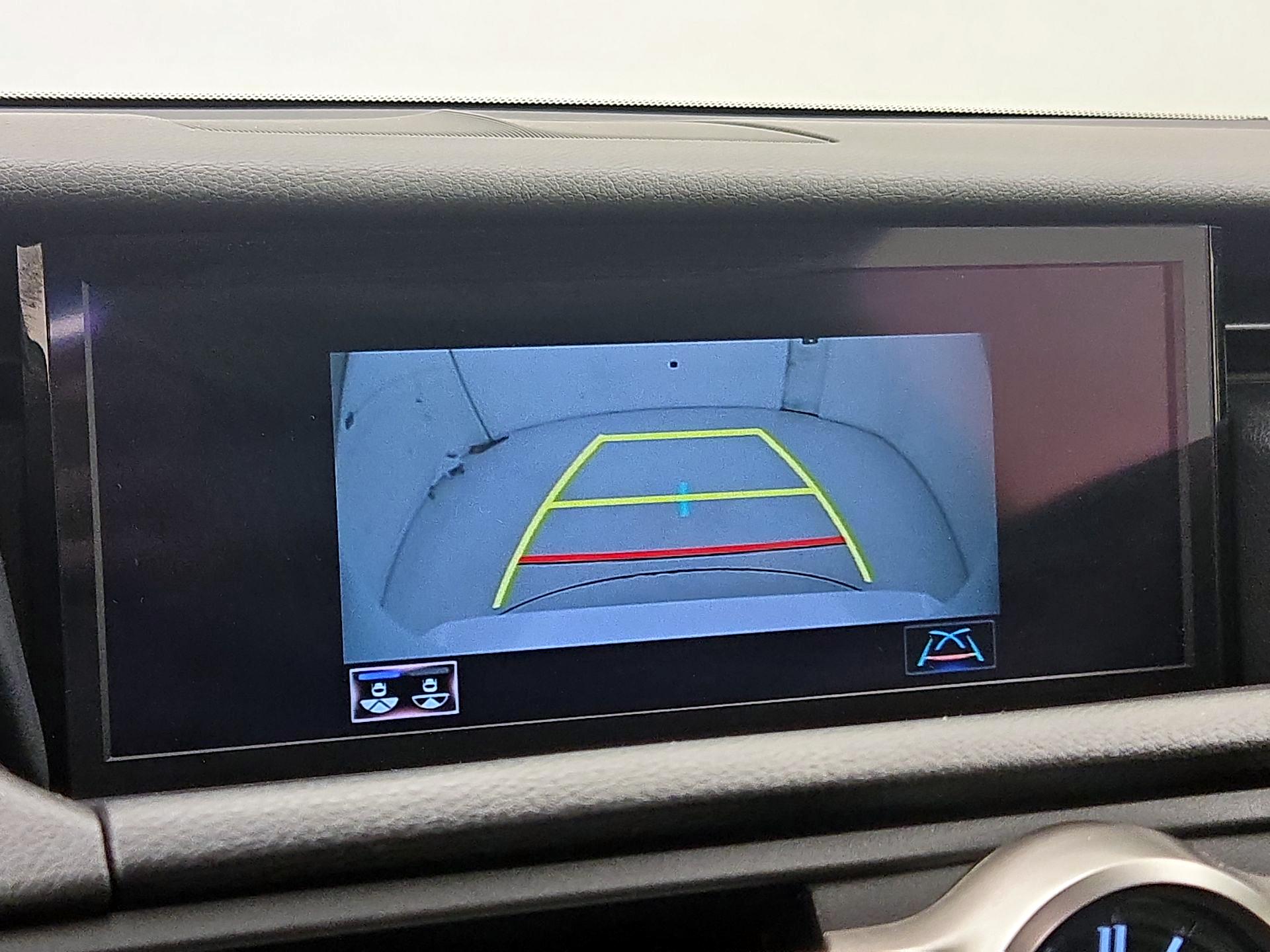 Thumbnail: 2021 Lexus RC - 15