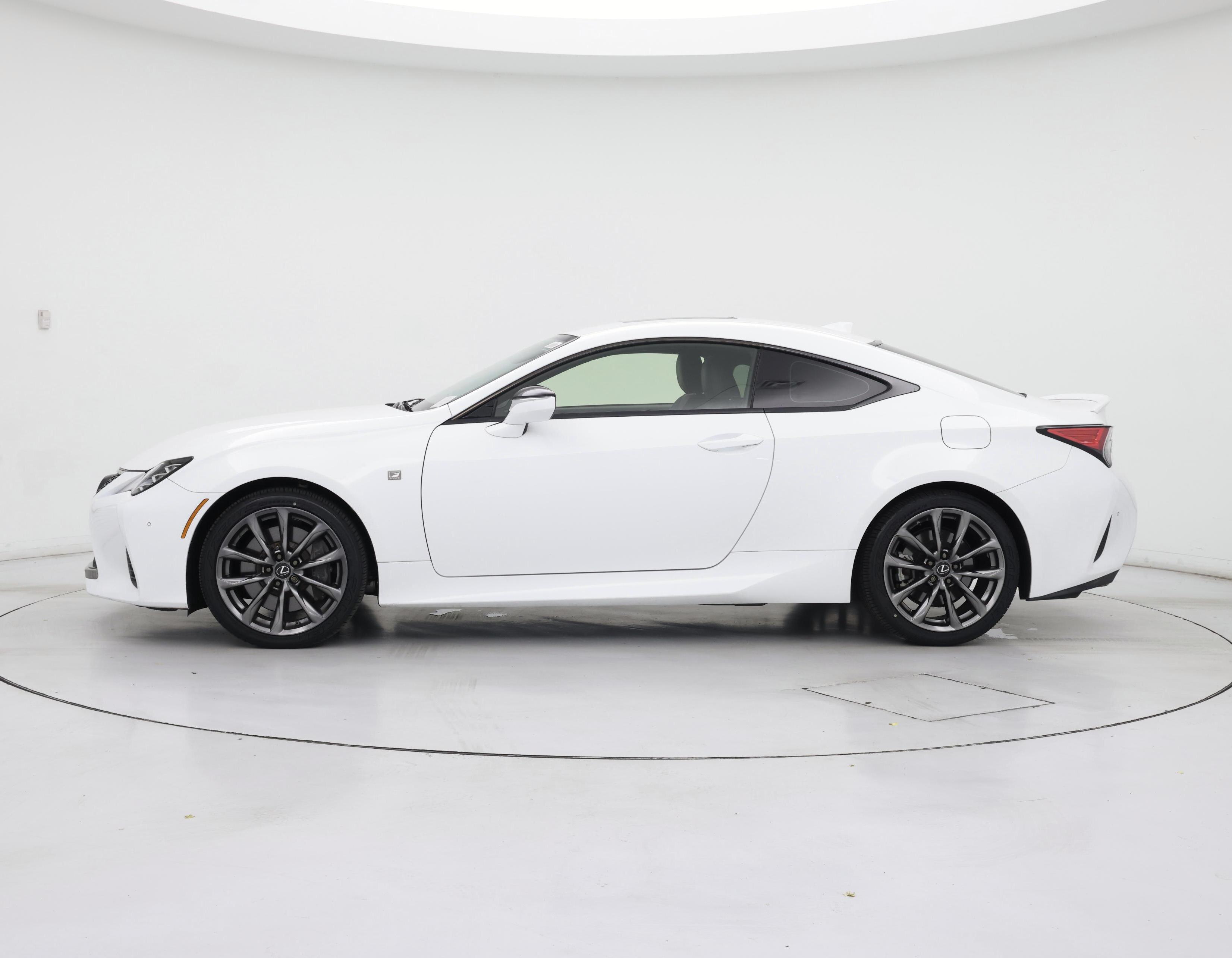 Thumbnail: 2021 Lexus RC - 3