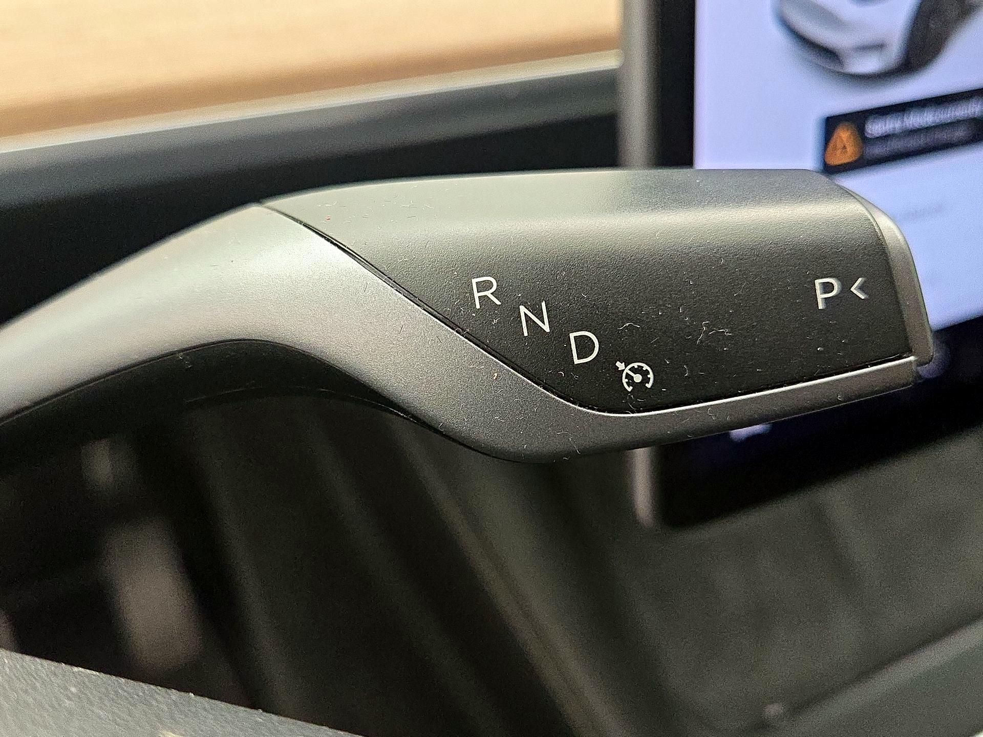 Thumbnail: 2022 Tesla Model Y - 17