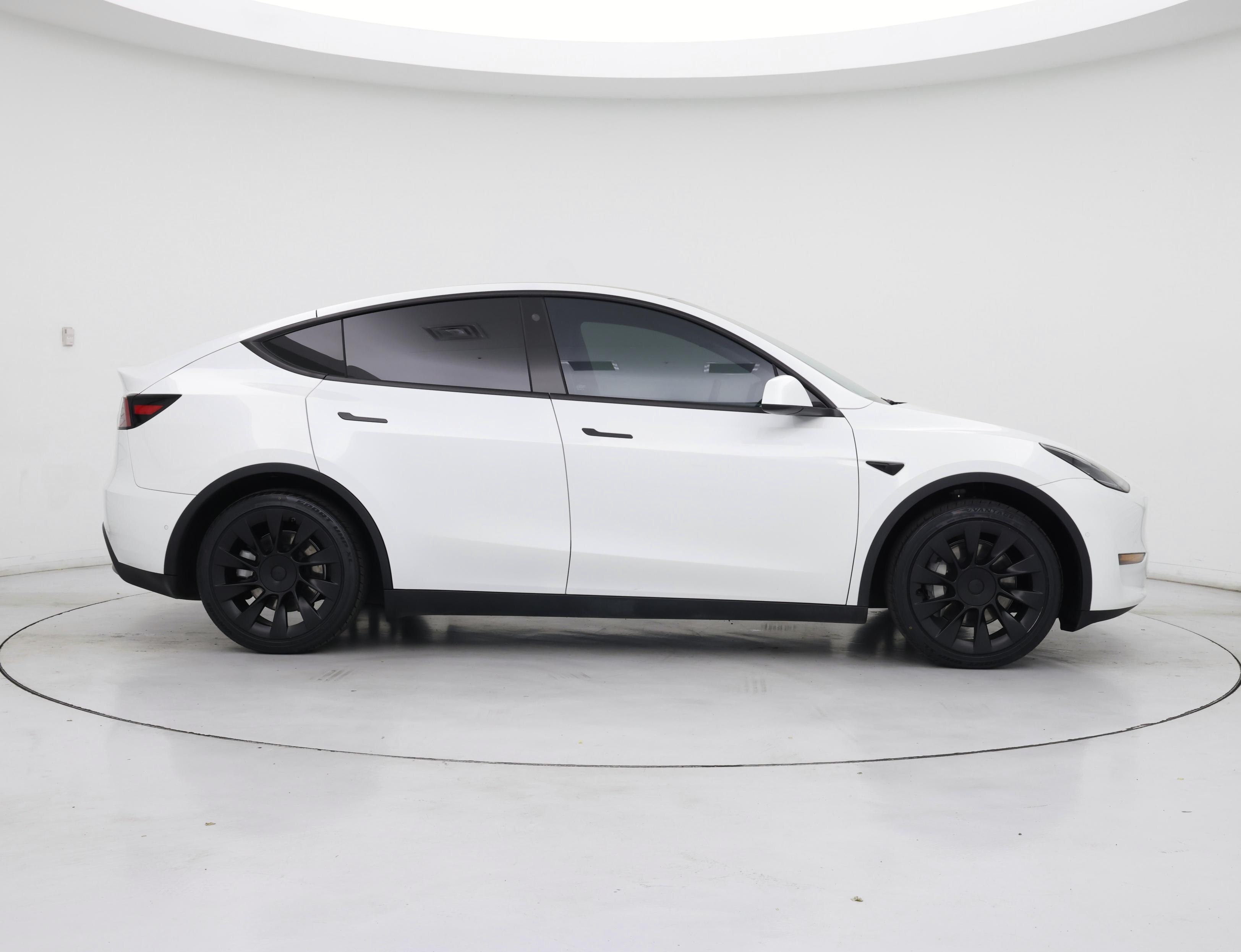 Thumbnail: 2022 Tesla Model Y - 7