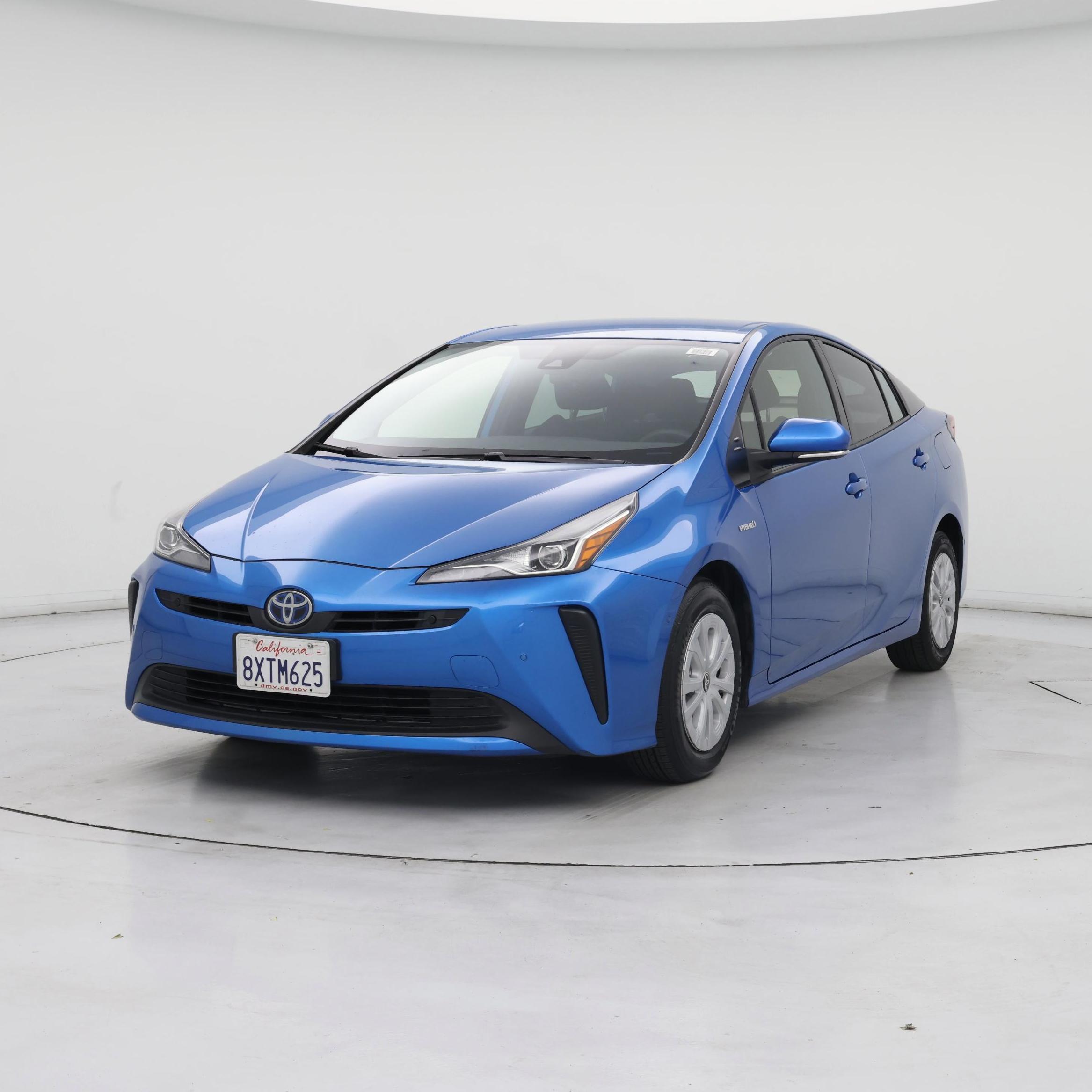 Thumbnail: 2022 Toyota Prius - 4