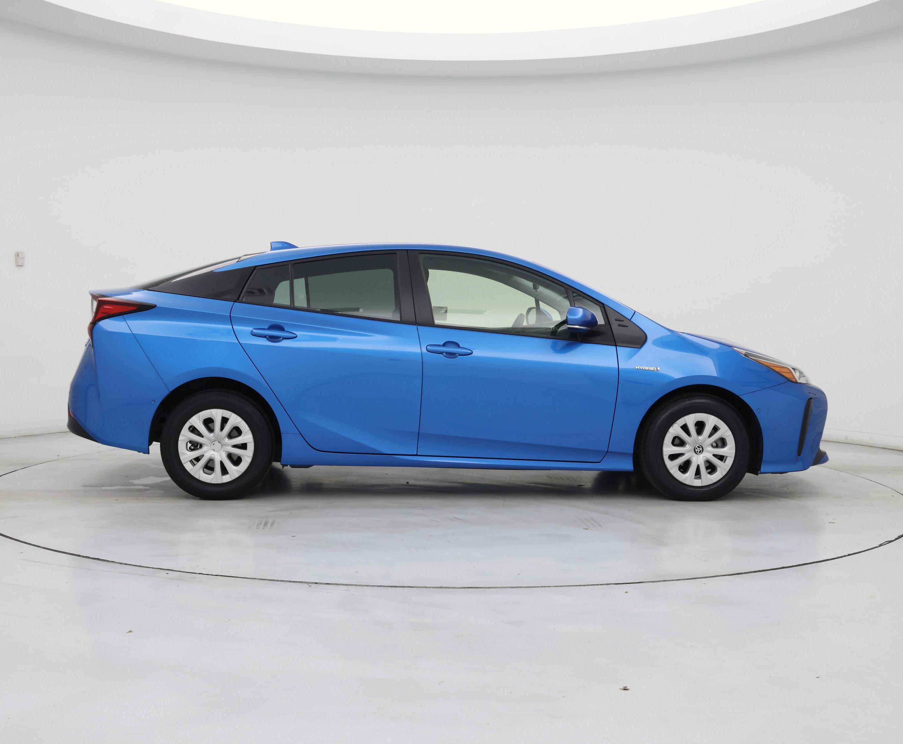 Thumbnail: 2022 Toyota Prius - 7