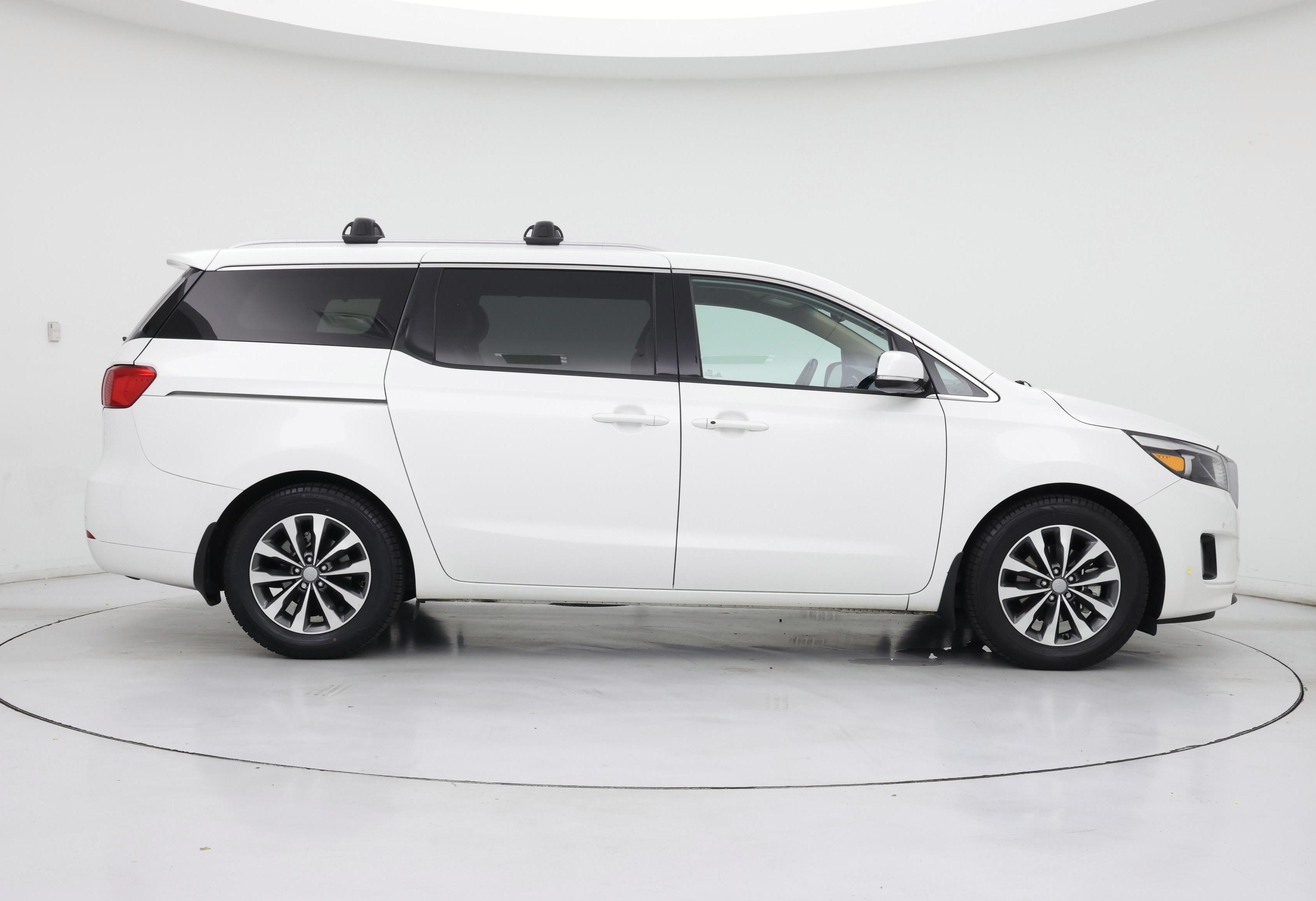 Thumbnail: 2017 Kia Sedona - 7