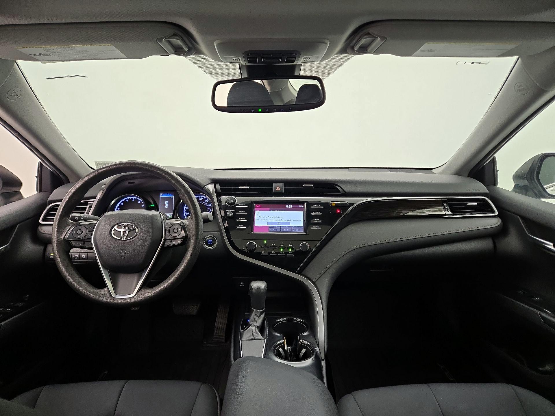 Thumbnail: 2019 Toyota Camry - 9