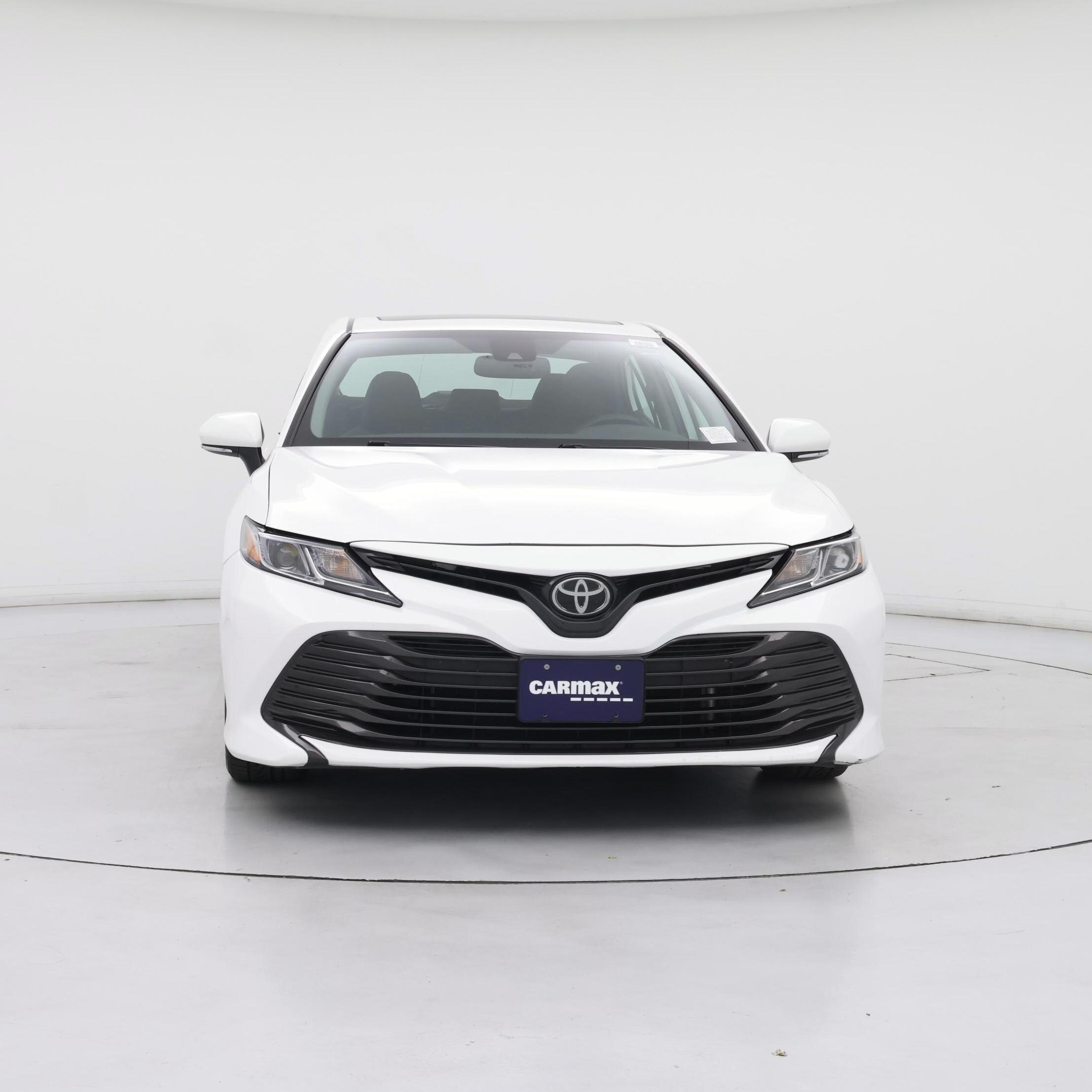 Thumbnail: 2019 Toyota Camry - 5