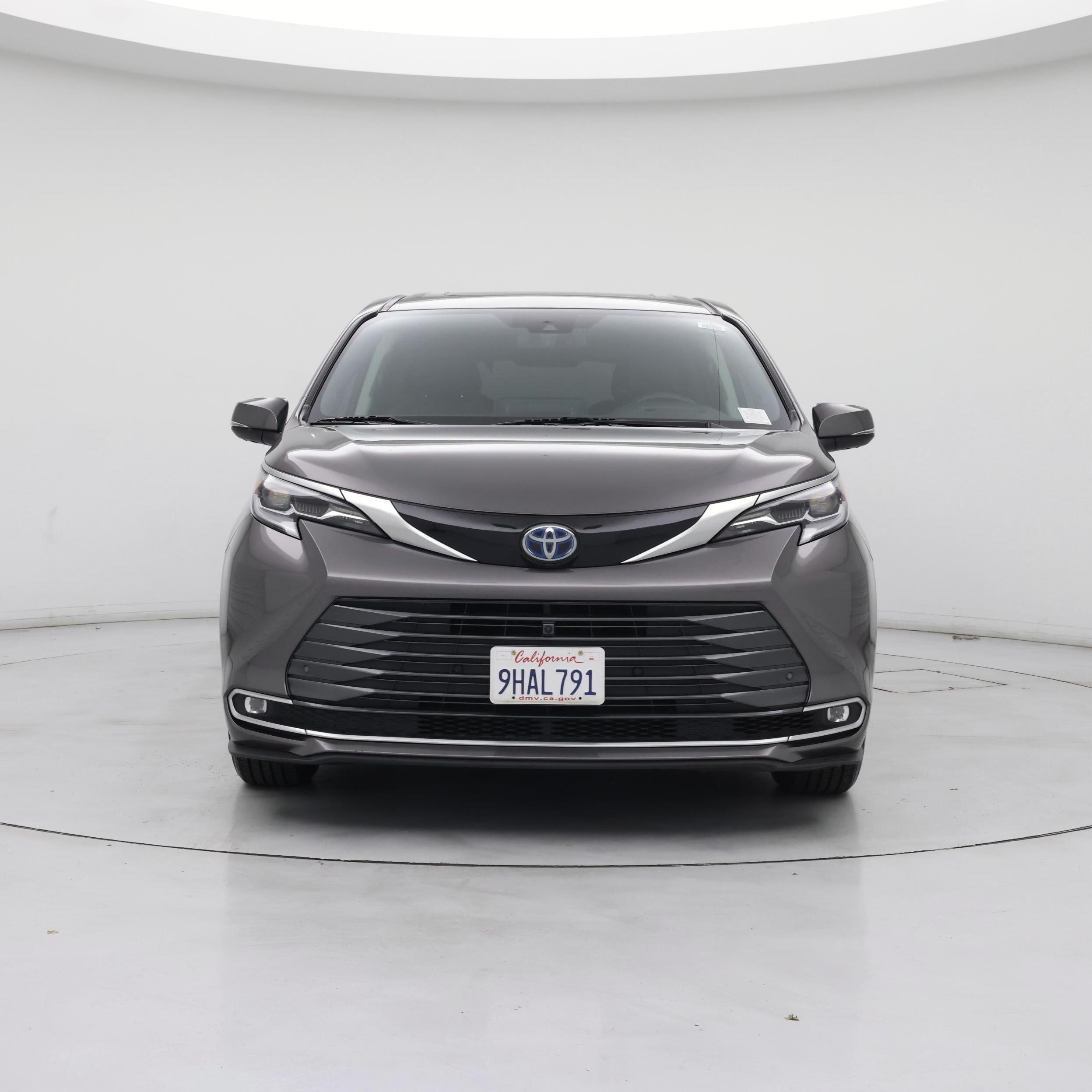 Thumbnail: 2023 Toyota Sienna - 5