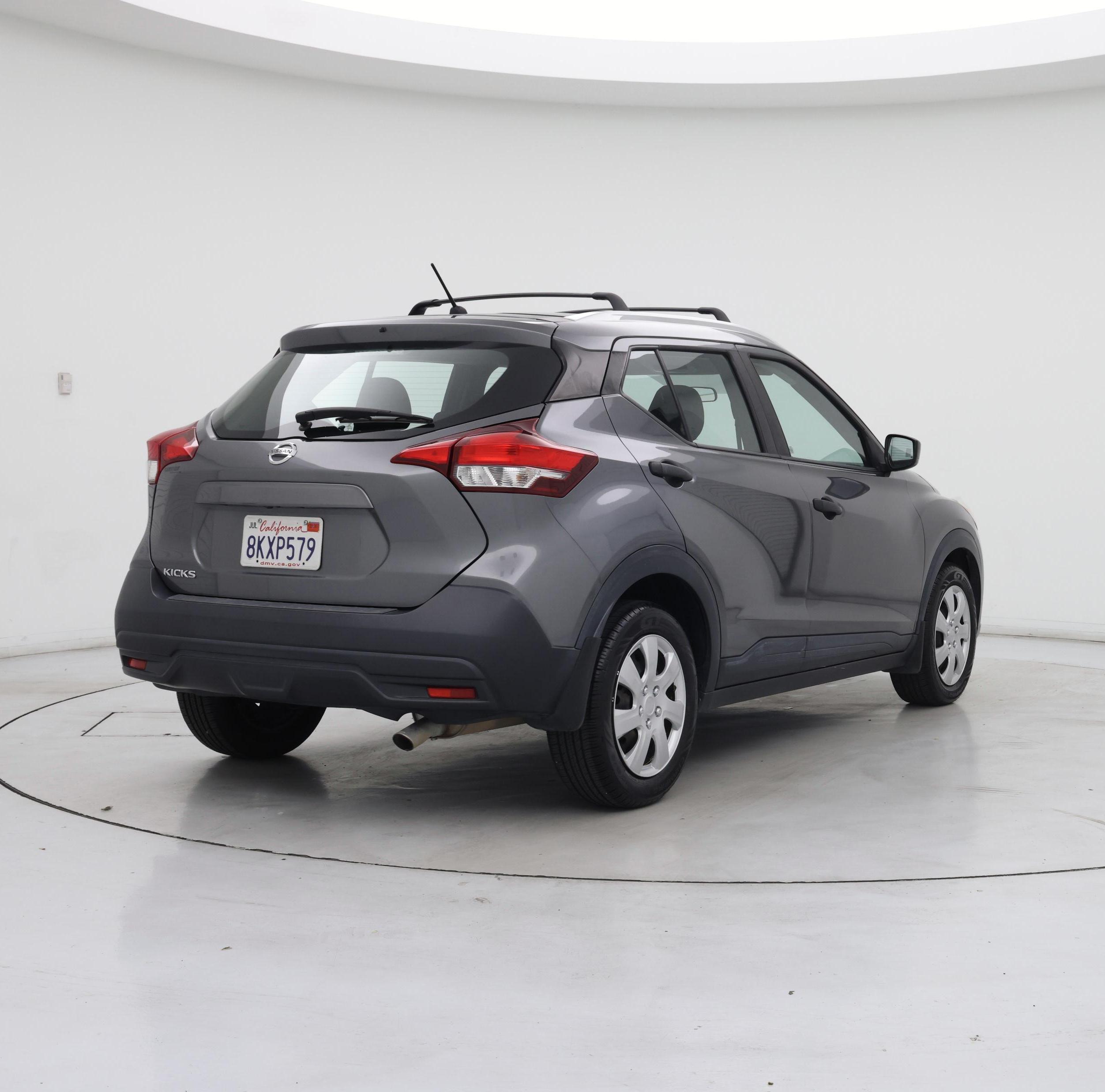 Thumbnail: 2019 Nissan Kicks - 8