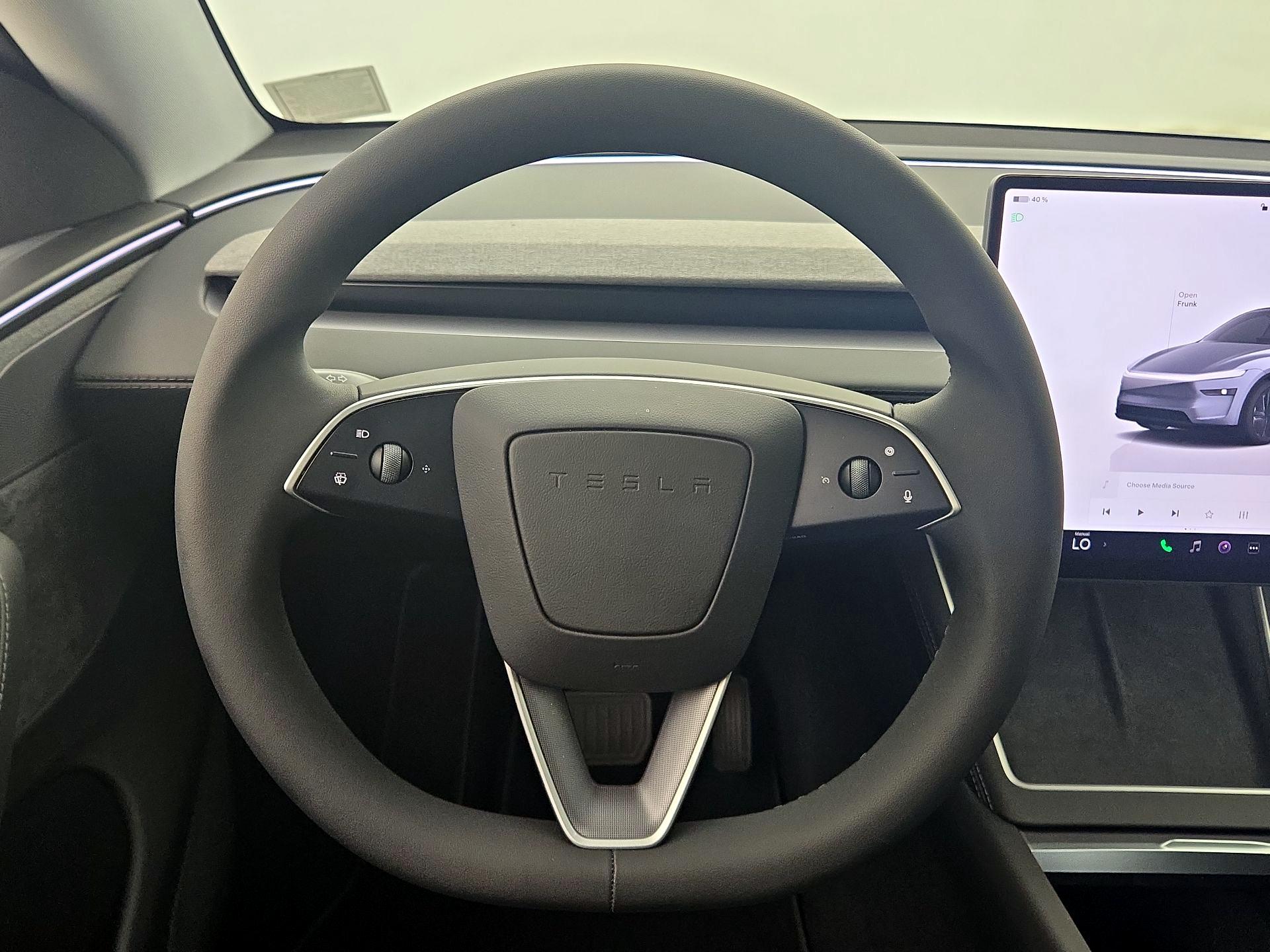 Thumbnail: 2026 Tesla Model Y - 10