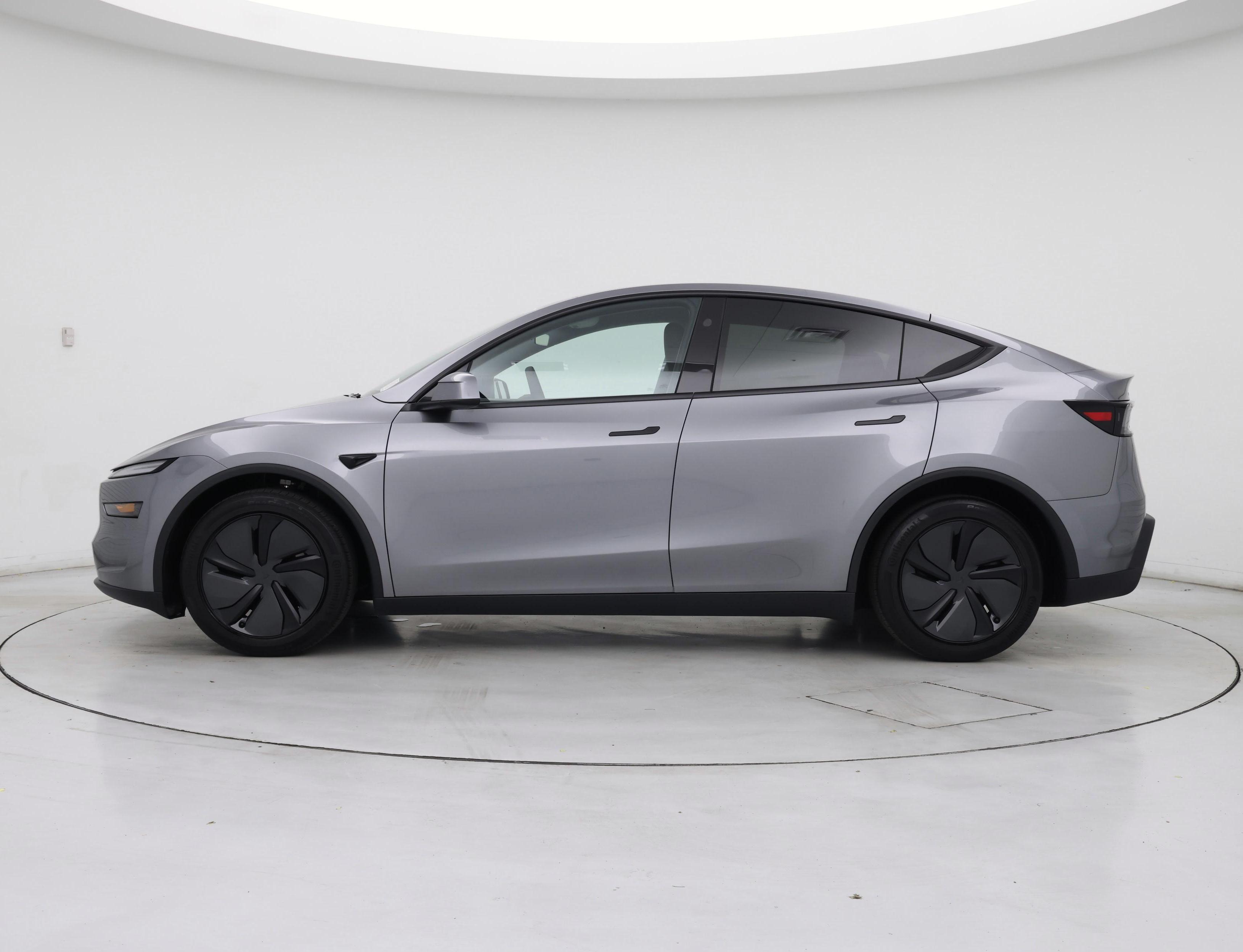 Thumbnail: 2026 Tesla Model Y - 3