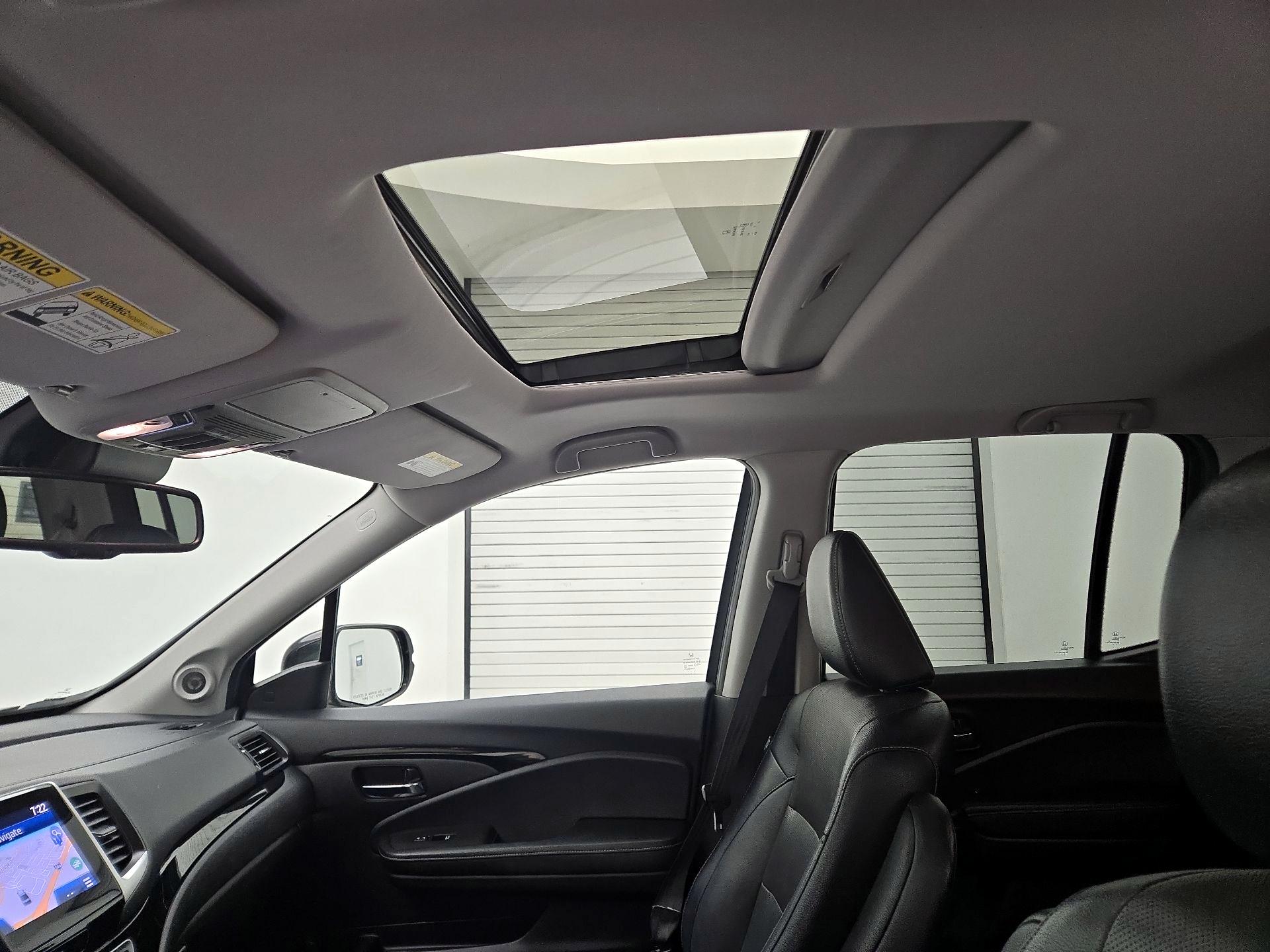 Thumbnail: 2018 Honda Ridgeline - 20