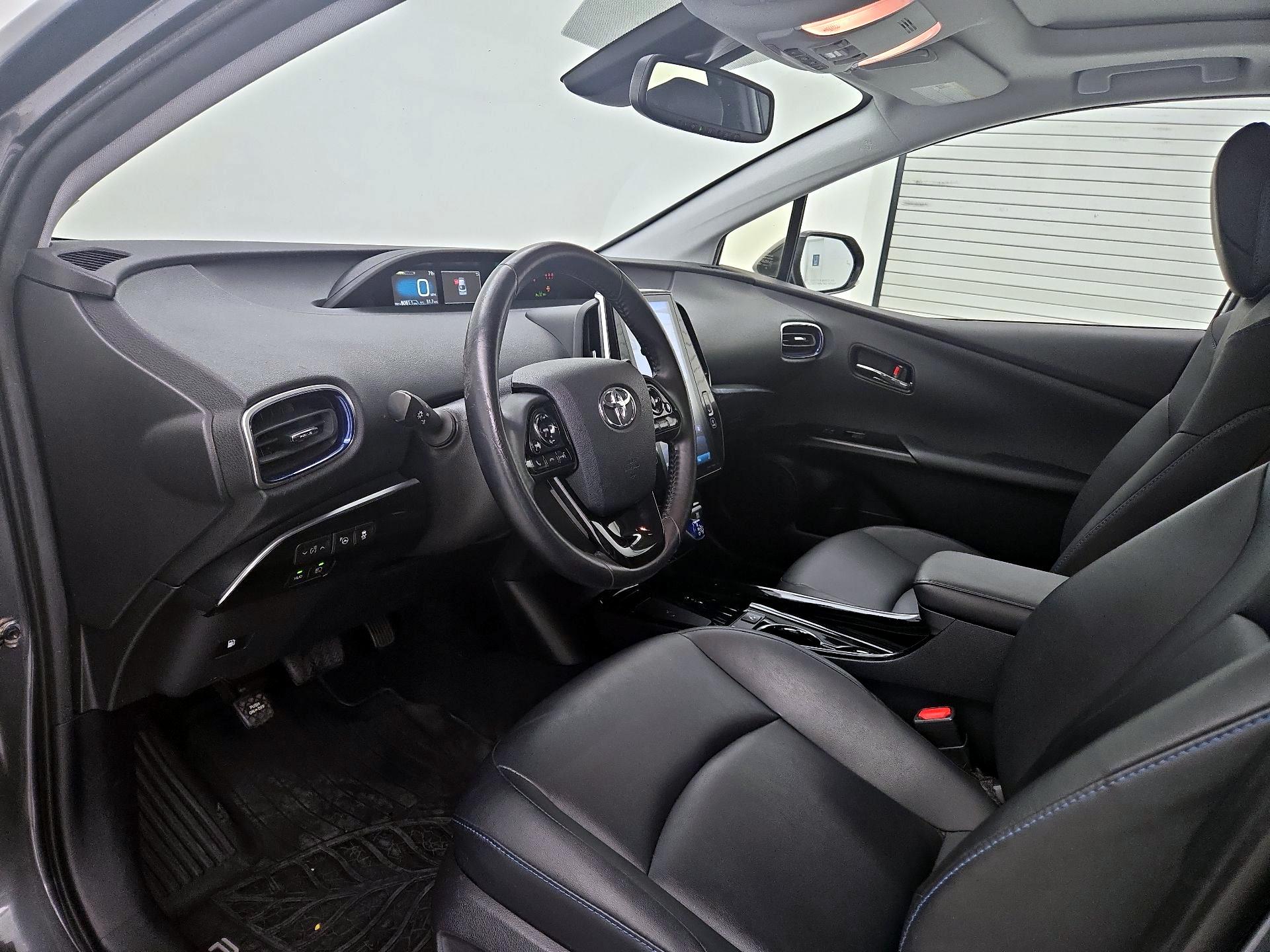 Thumbnail: 2019 Toyota Prius - 11