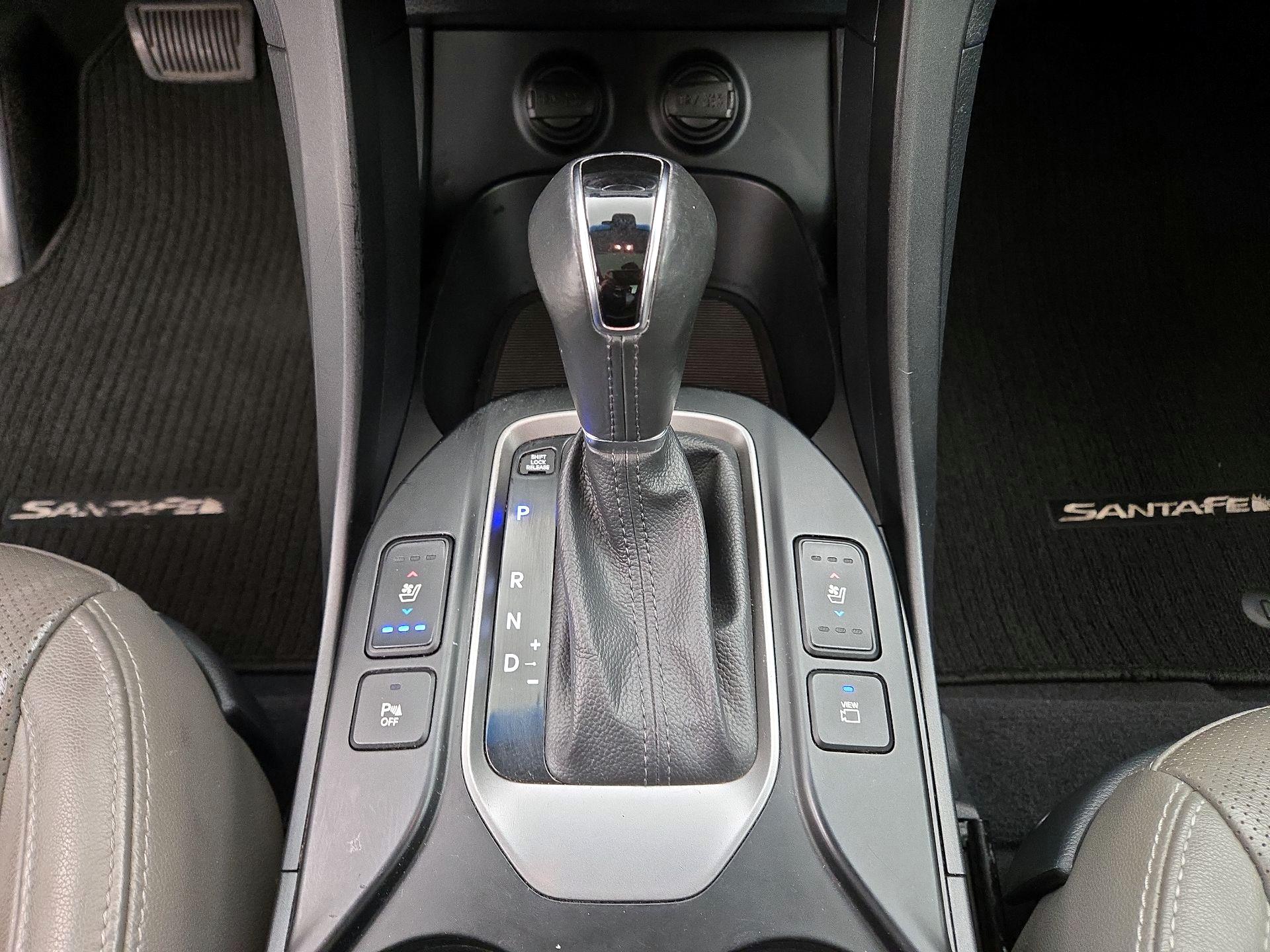 Thumbnail: 2017 Hyundai Santa Fe - 18