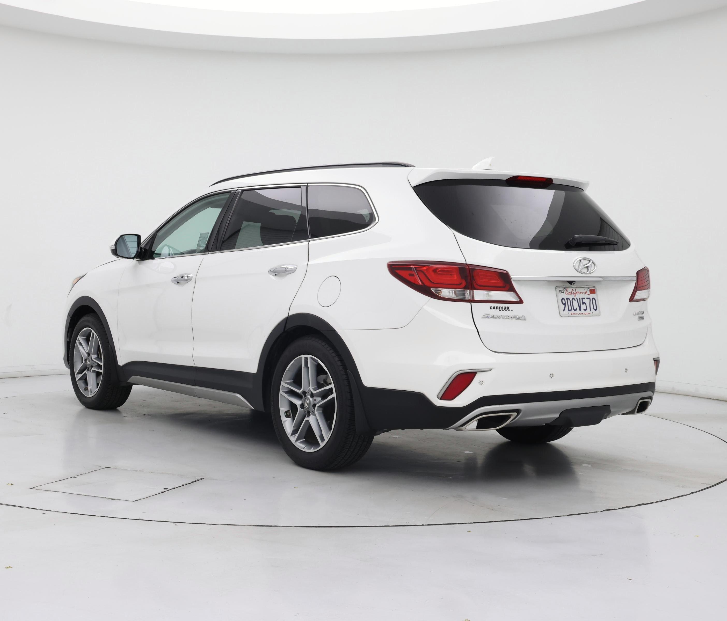 Thumbnail: 2017 Hyundai Santa Fe - 2