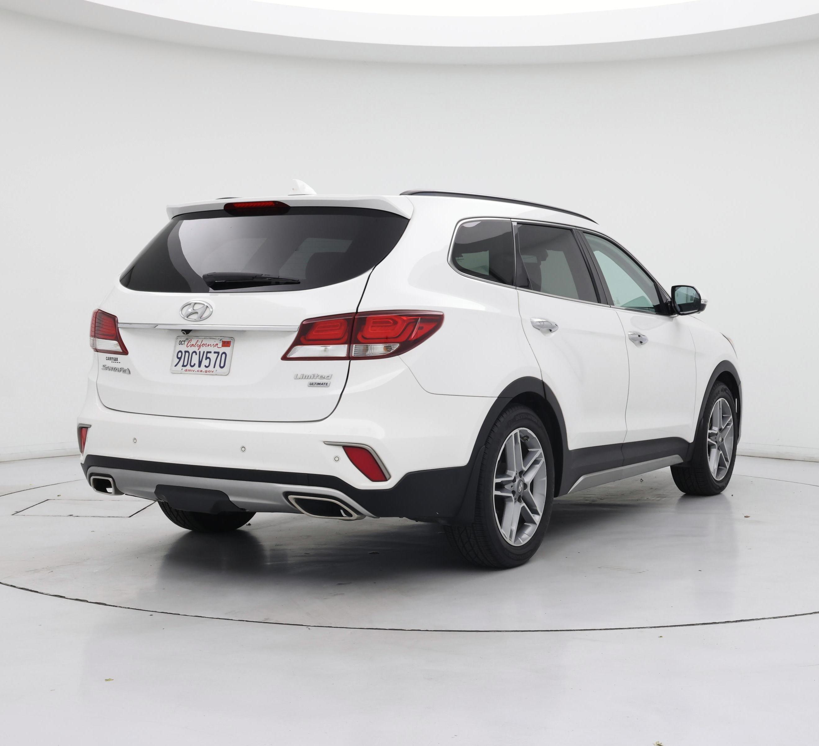 Thumbnail: 2017 Hyundai Santa Fe - 8