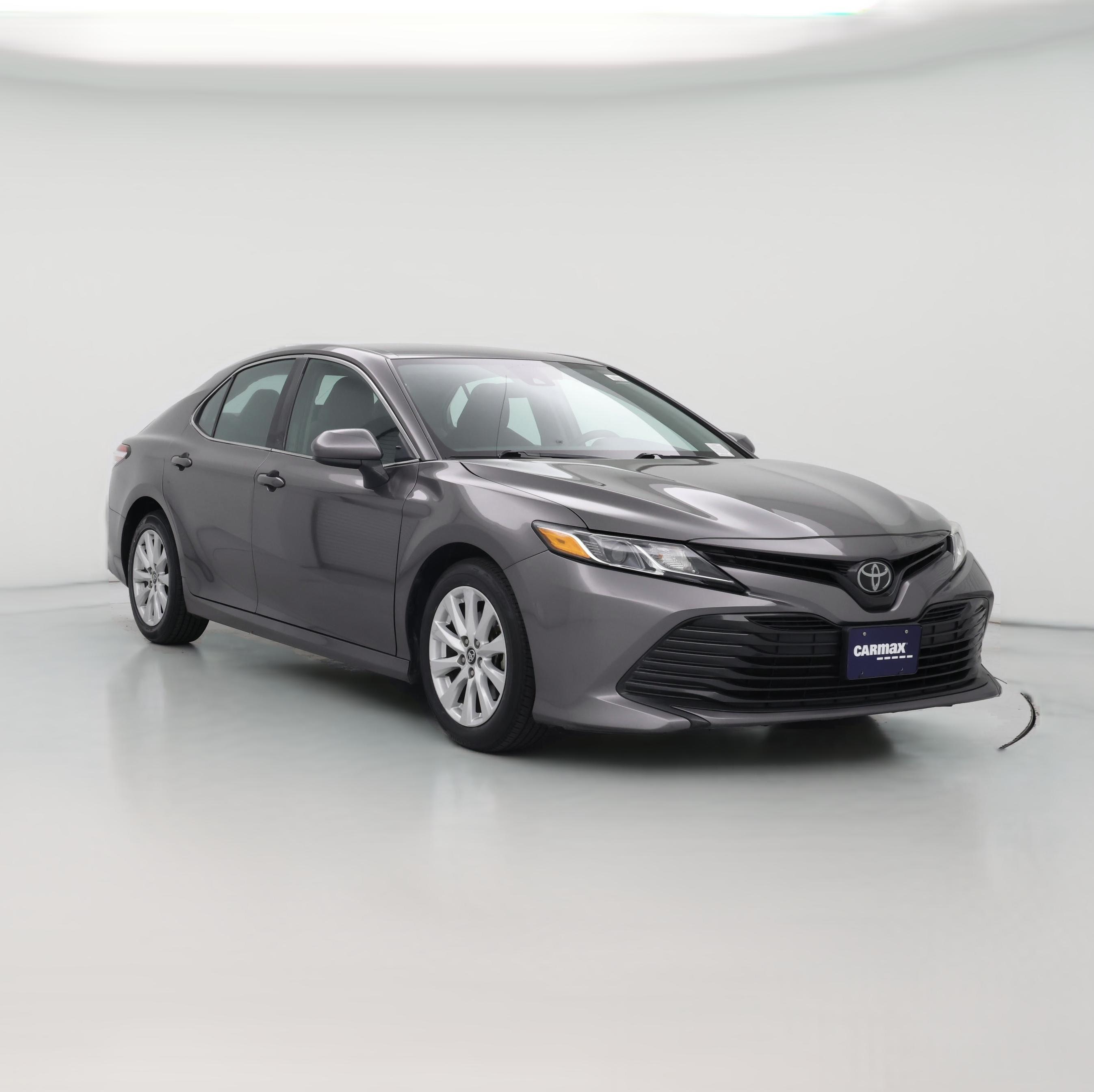 Thumbnail: 2019 Toyota Camry - 1