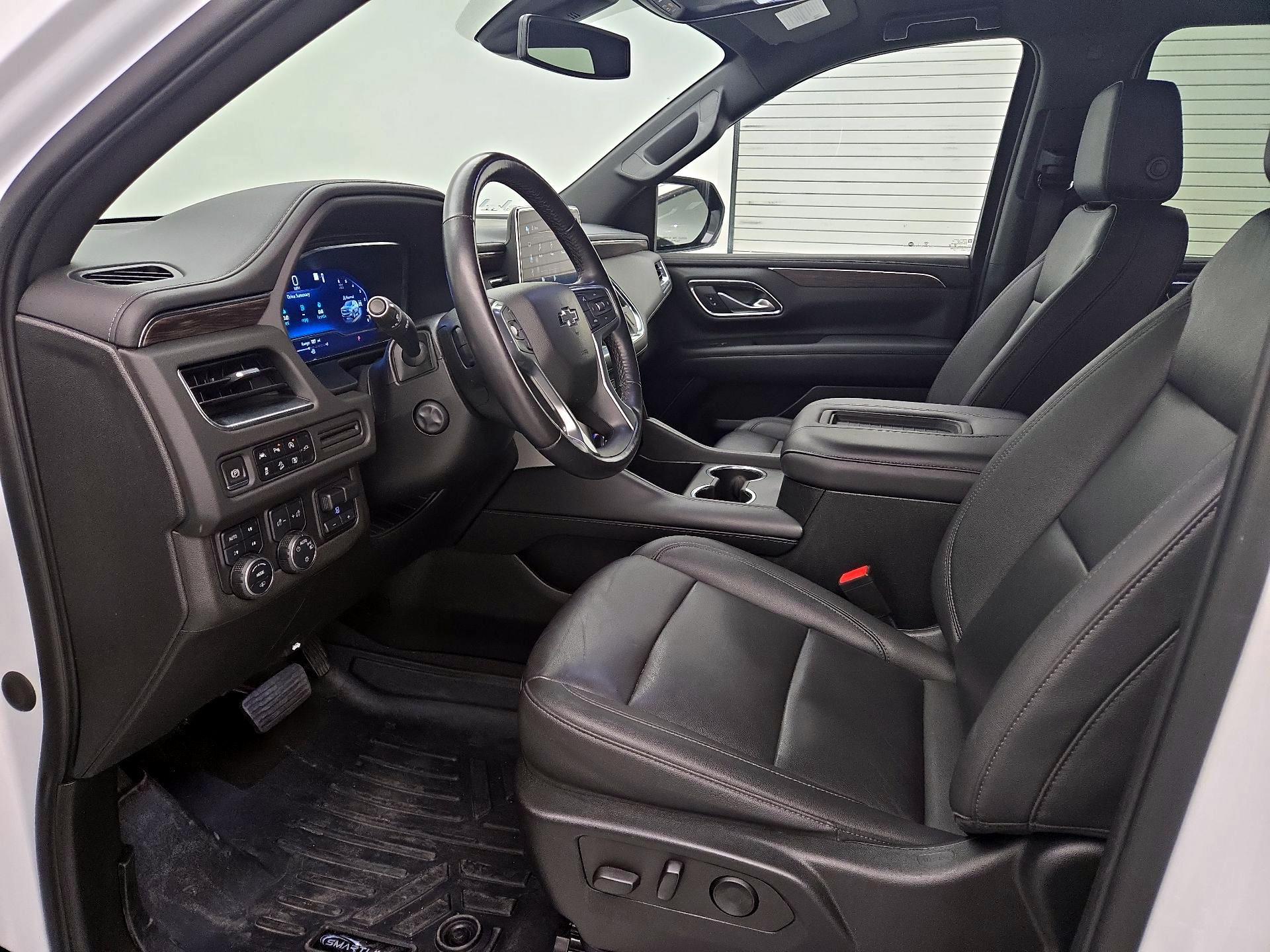 Thumbnail: 2022 Chevrolet Suburban - 11