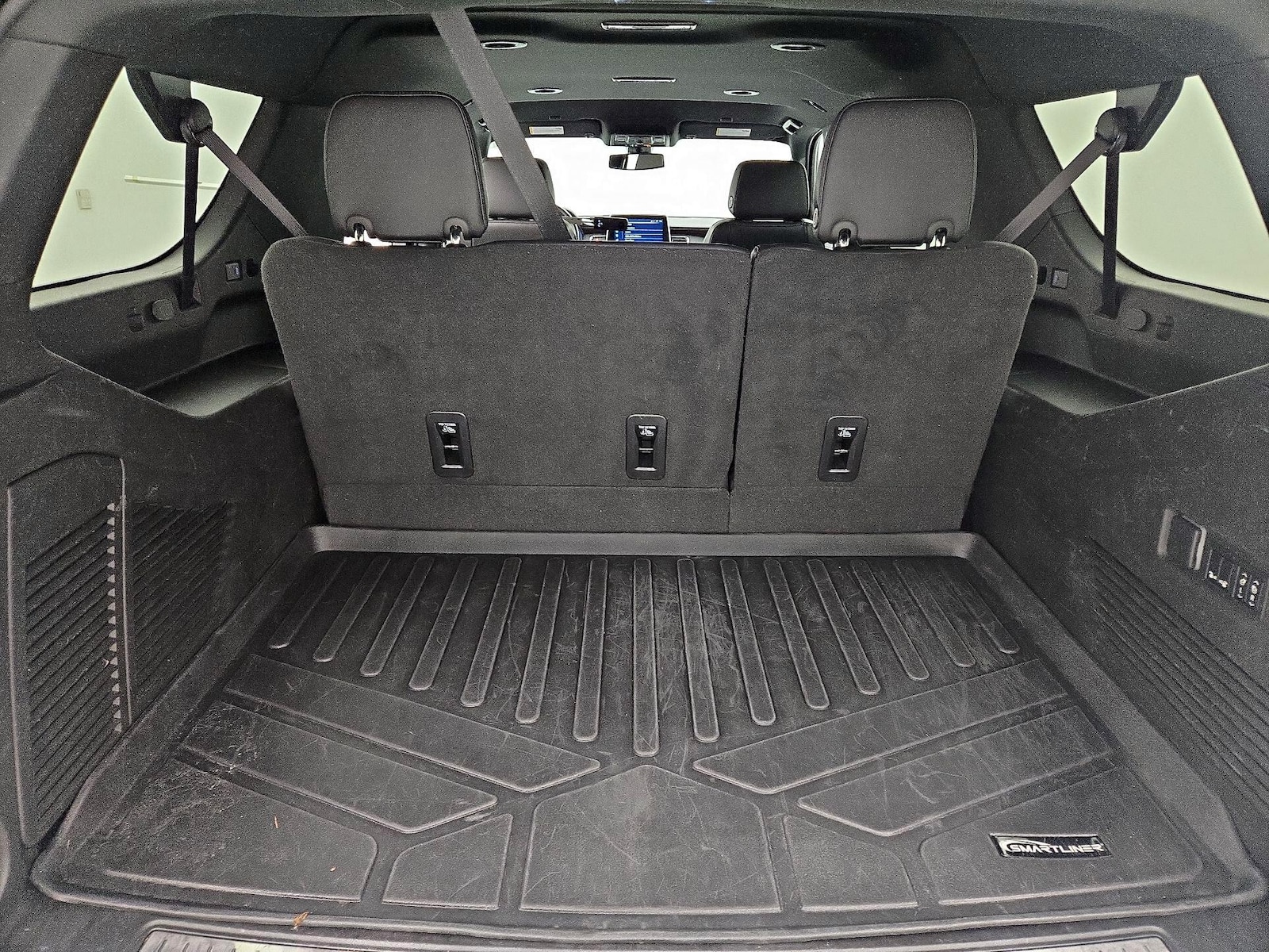 2022 Chevrolet Suburban Z71 - Photo 22