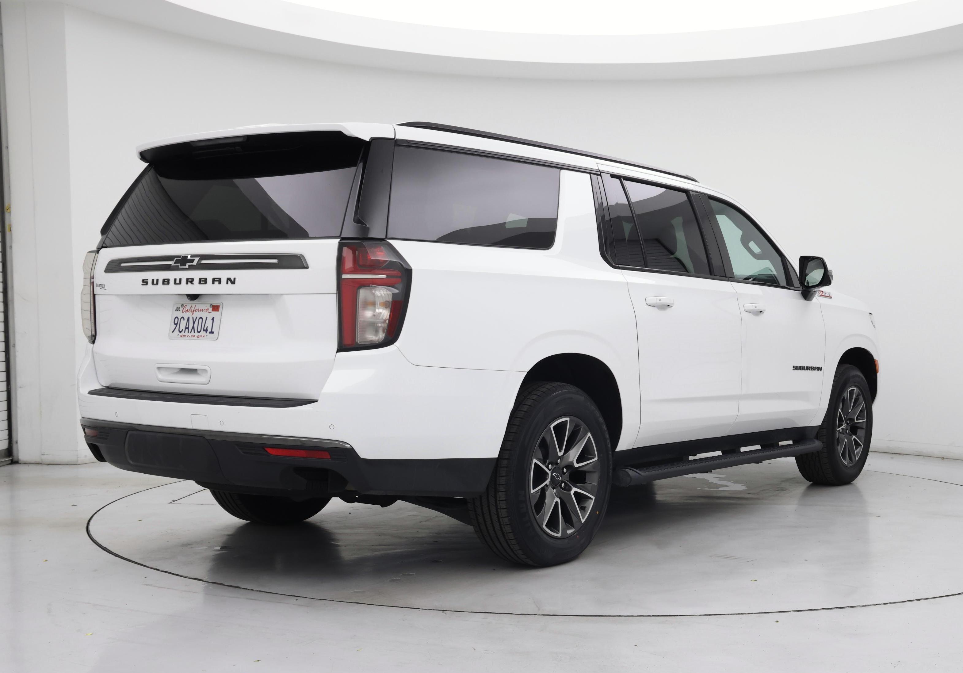 Thumbnail: 2022 Chevrolet Suburban - 8
