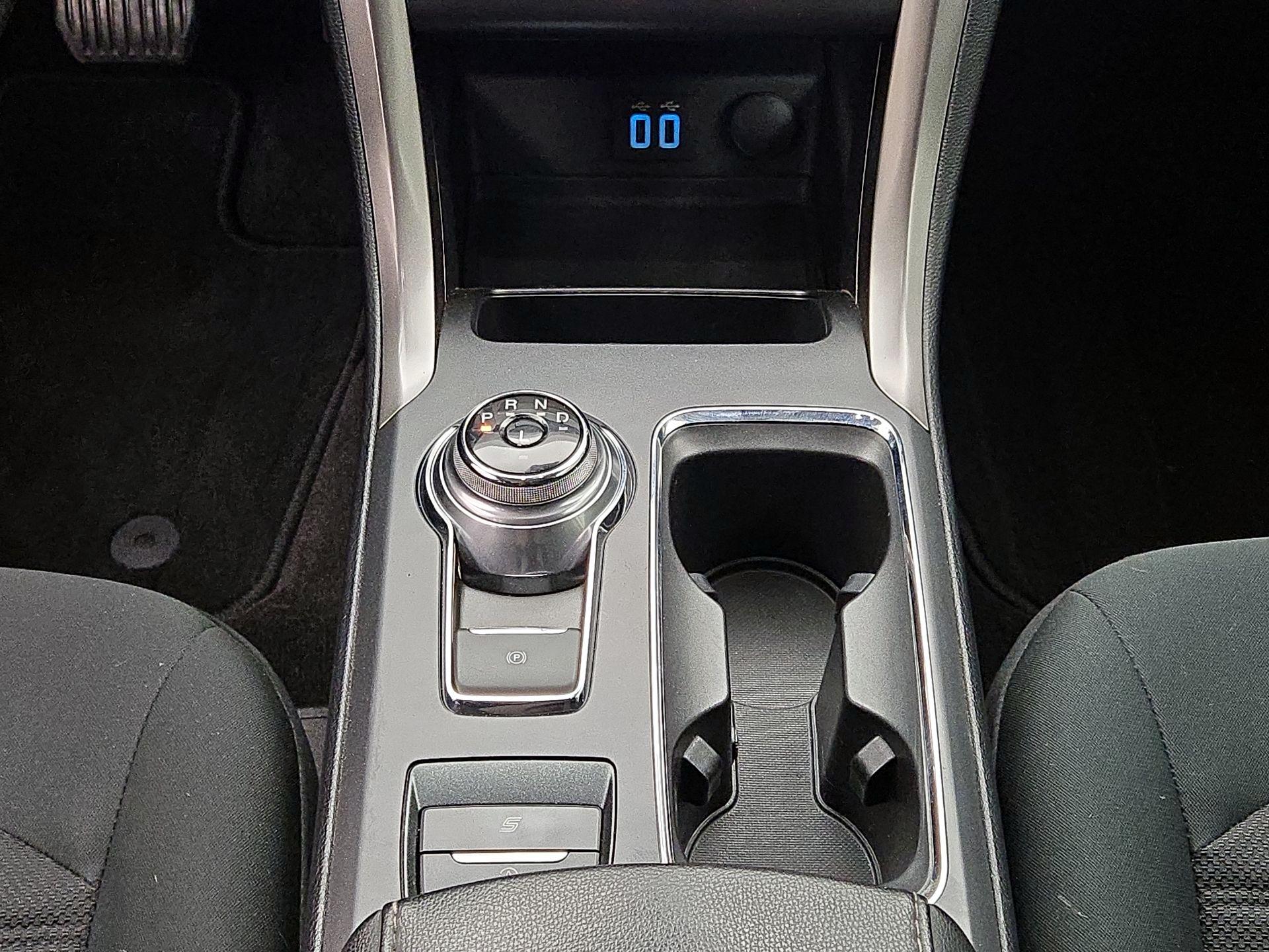 Thumbnail: 2020 Ford Fusion - 17