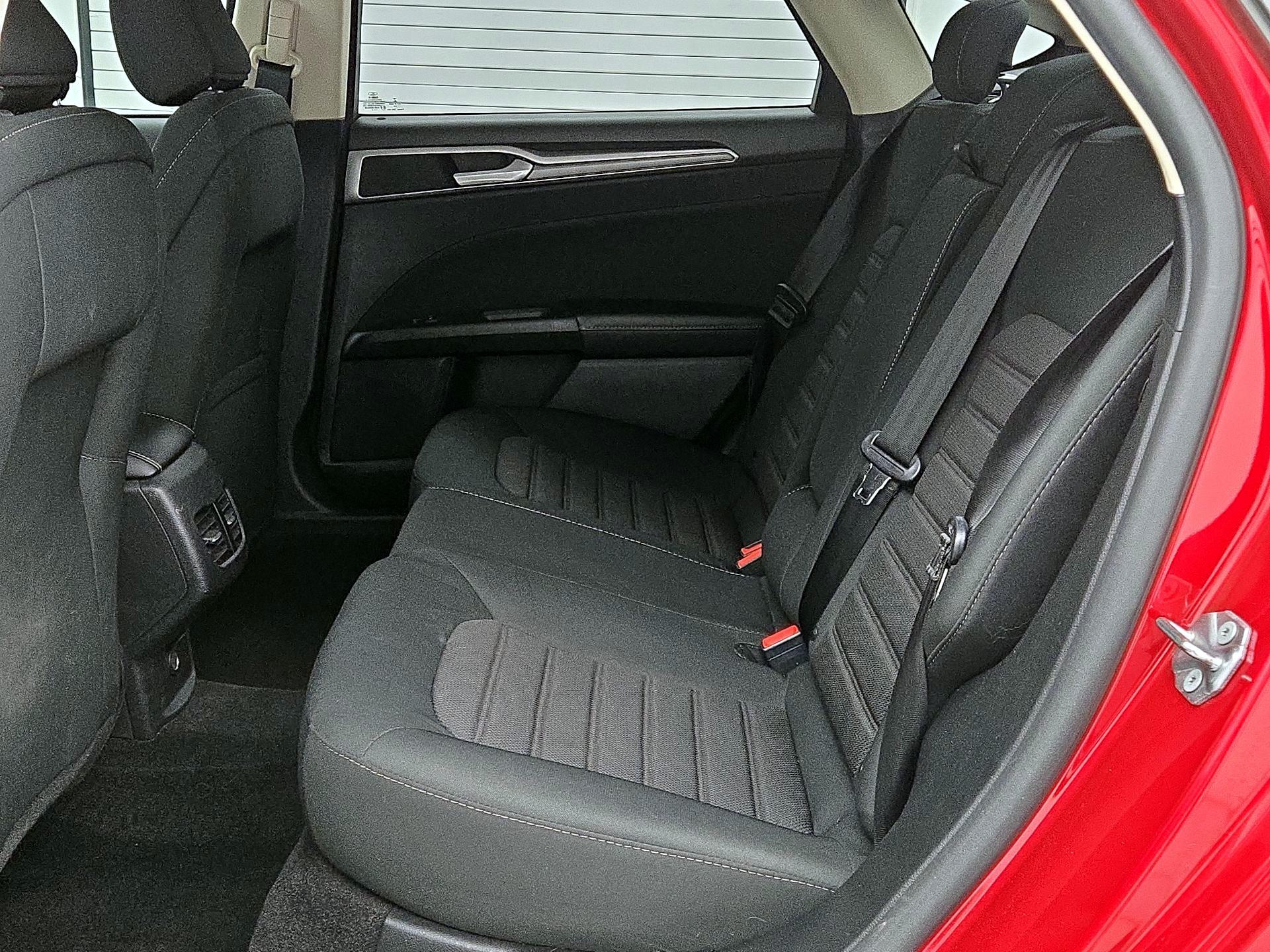 Thumbnail: 2020 Ford Fusion - 19