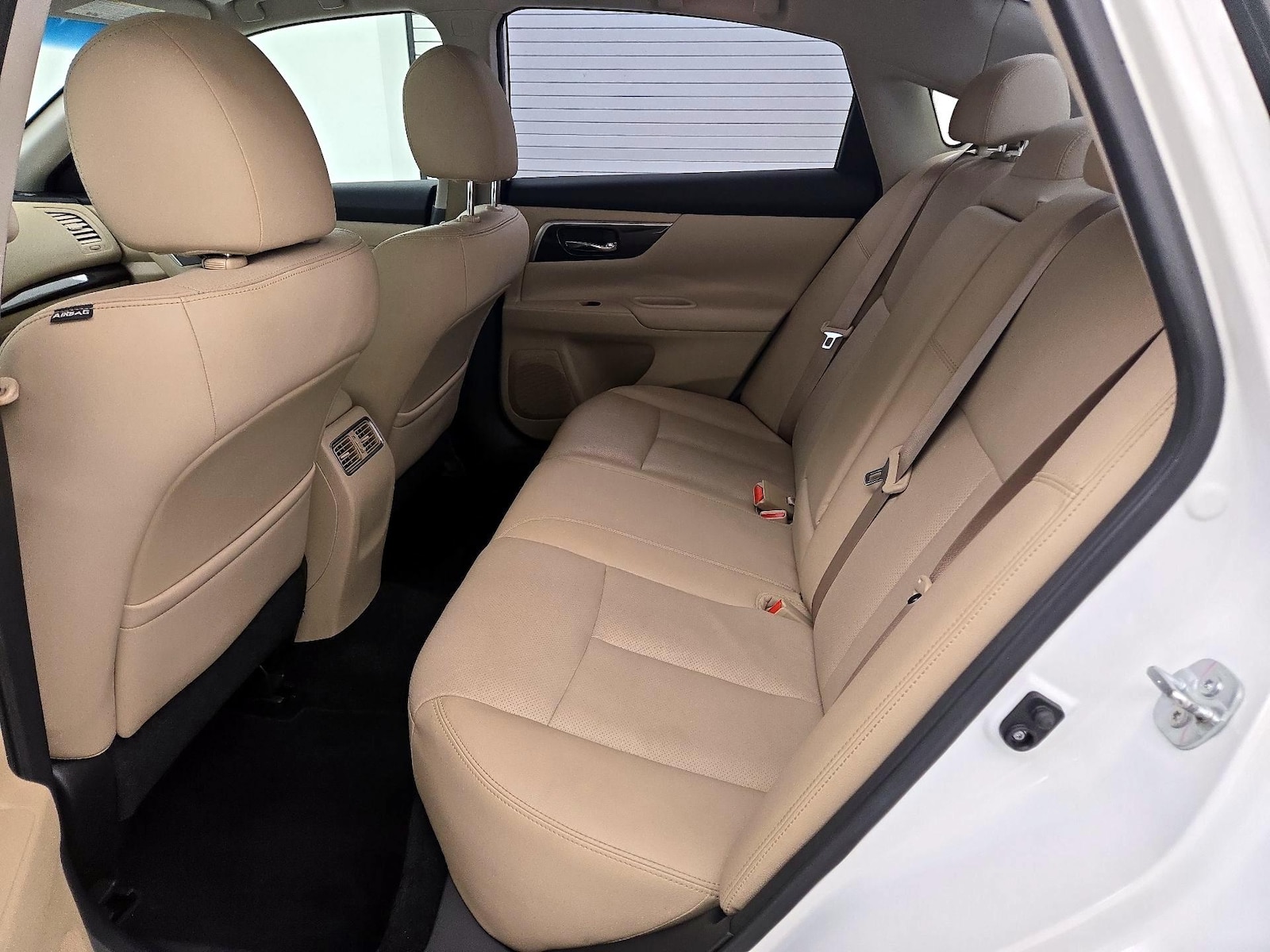 2015 Nissan Altima SL - Photo 22